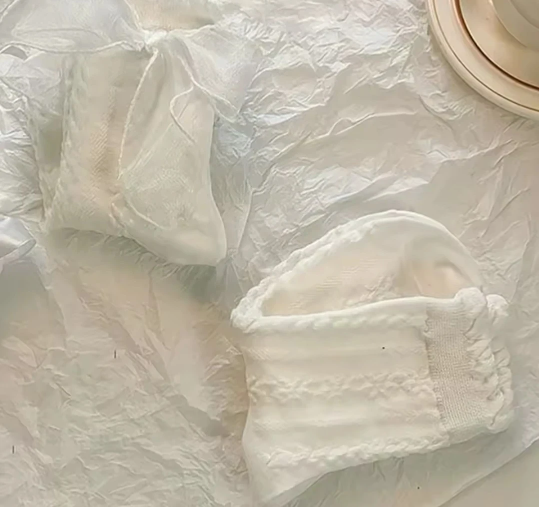 MEDIAS BLANCAS CORTAS 4