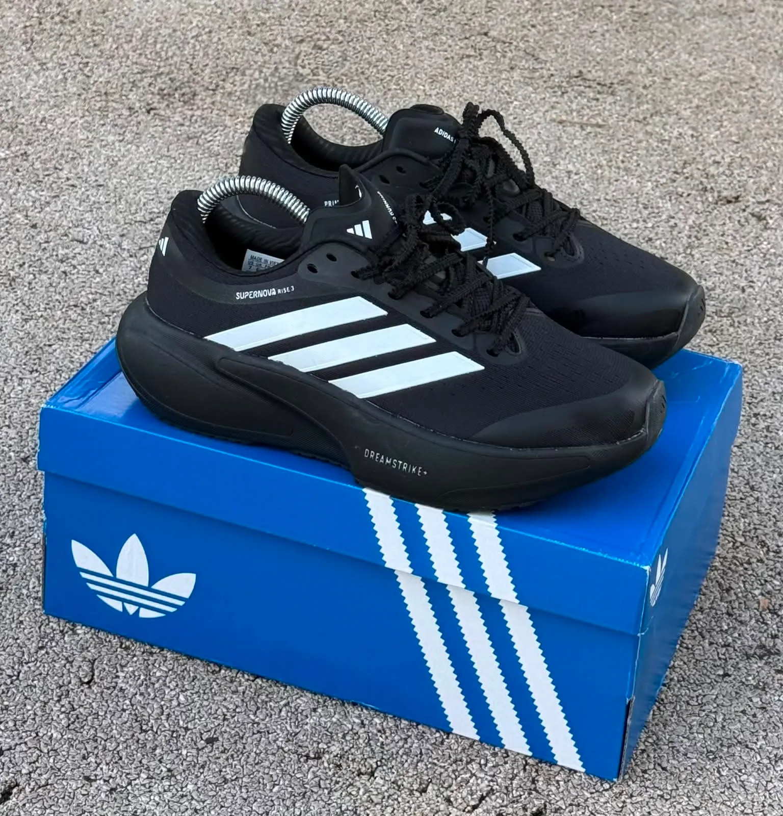 🙋‍♂️ADIDAS SUPER NOVA  3