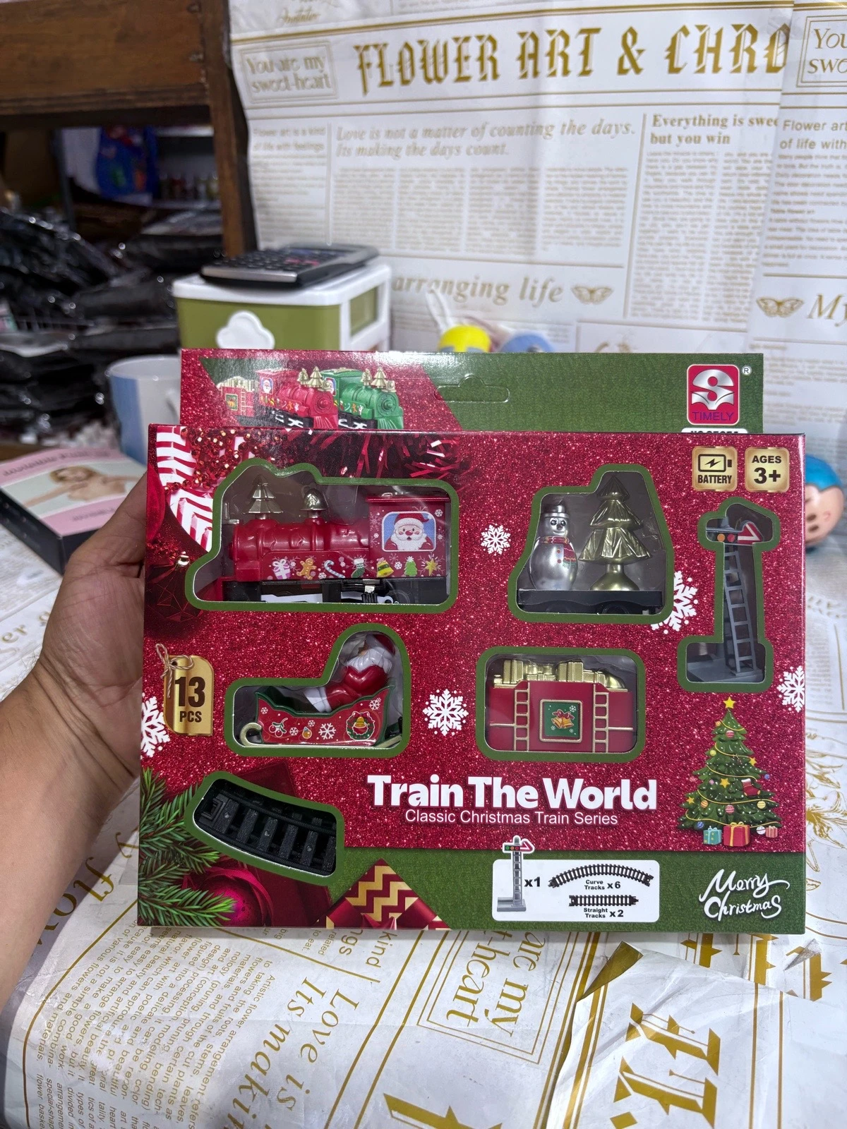 TREN NAVIDEÑO ELECTRICO (28 cm de largo) 5