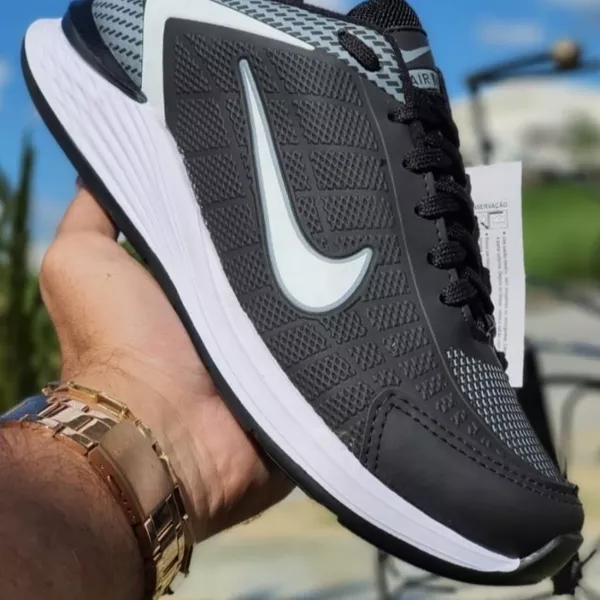 Nike 2