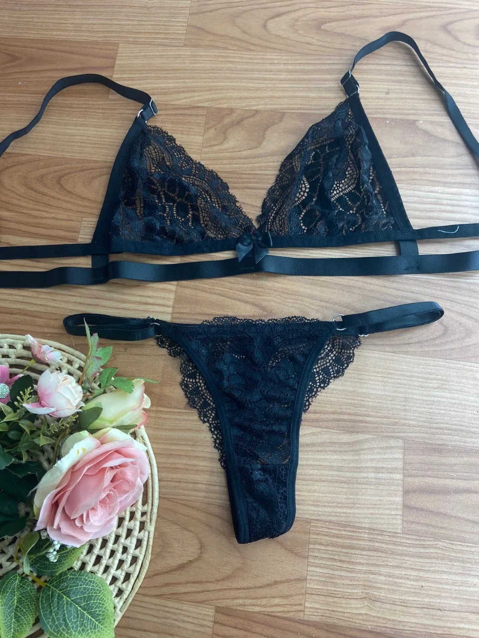 Lingerie Mika 2