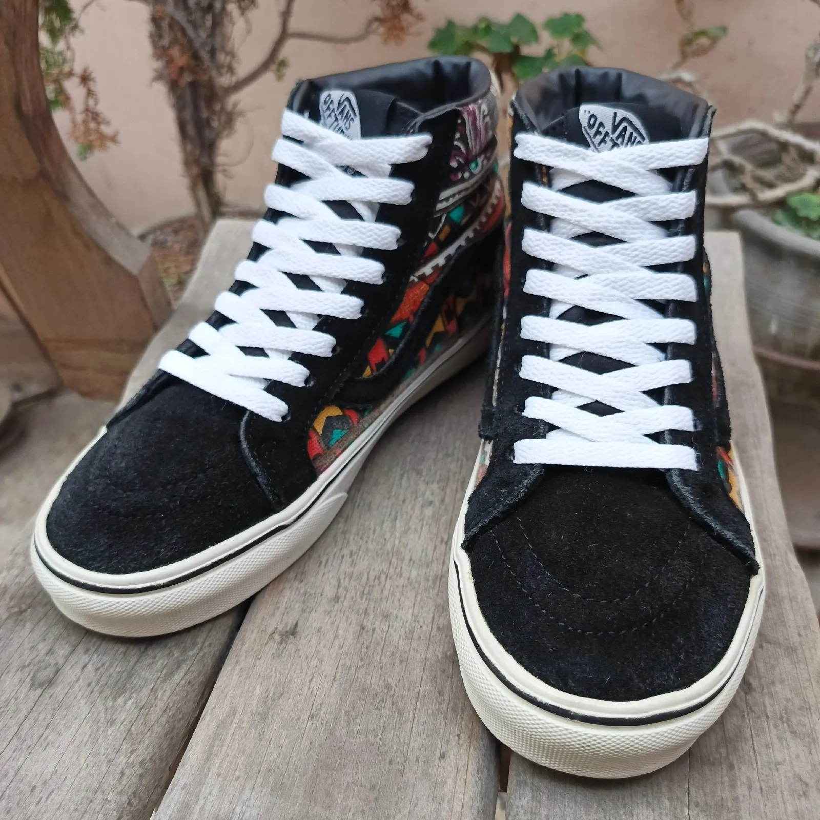 Vans  2