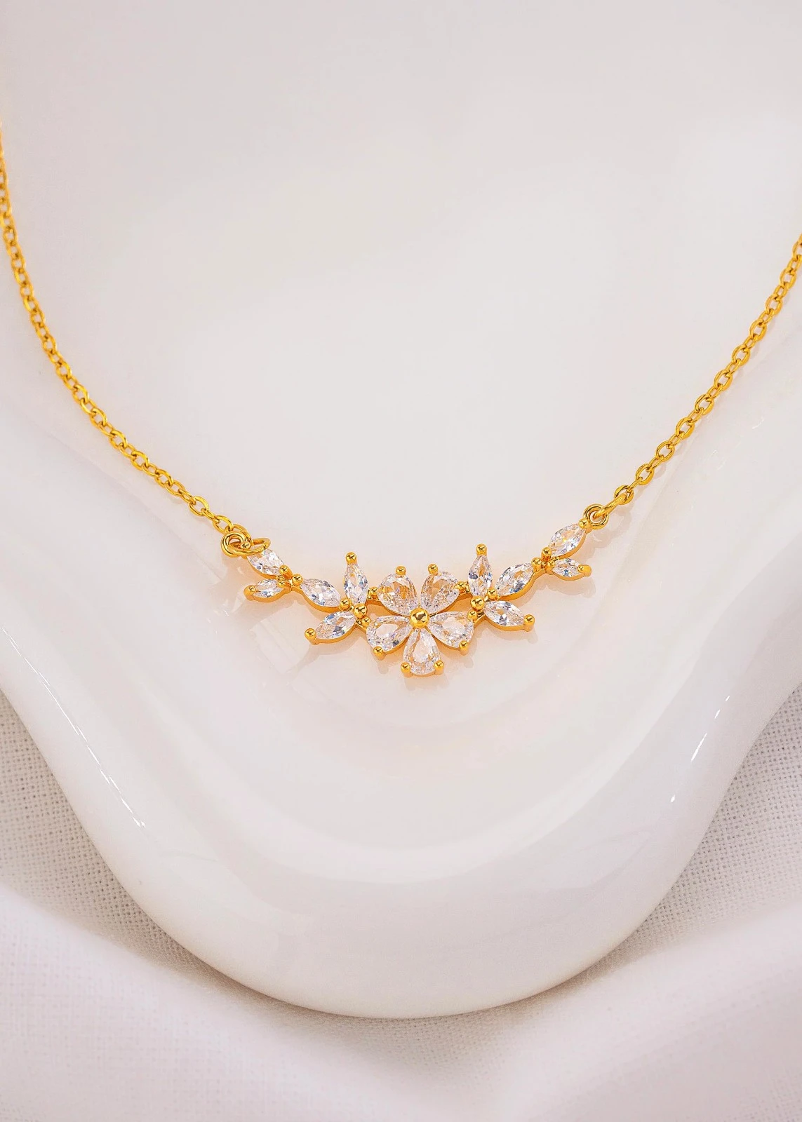 Collar Gardenia 2