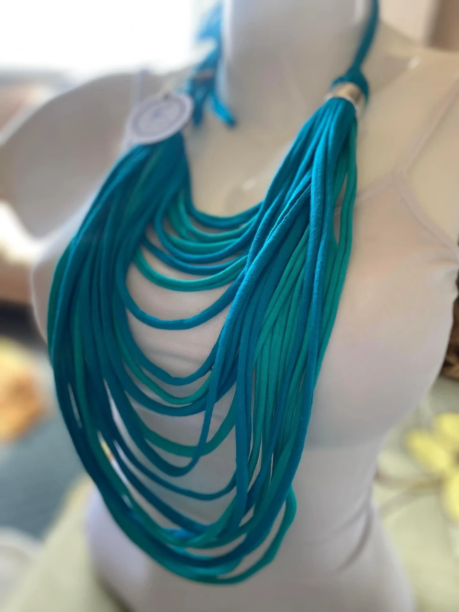 Collar de Trapillo en Capas