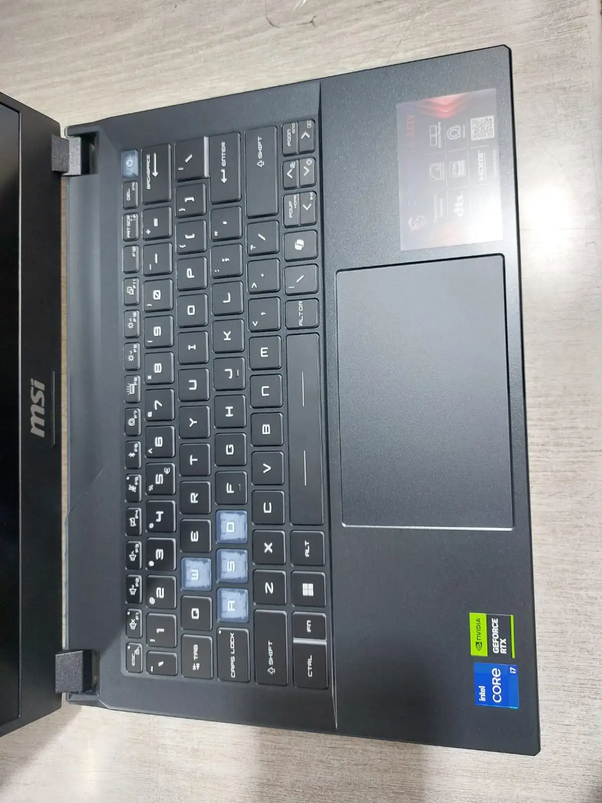 LAPTOP MSI CYBORG A13 4