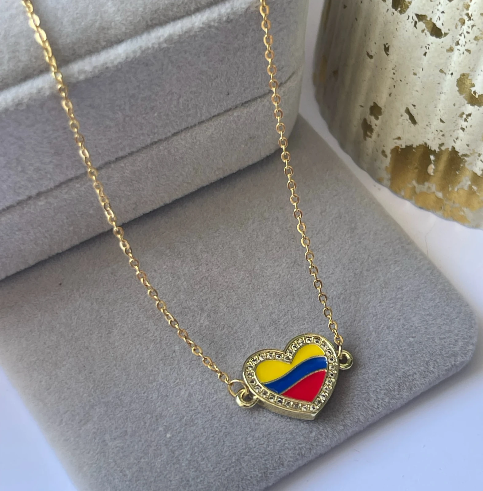 CADENA BANDERA COLOMBIA CORAZON