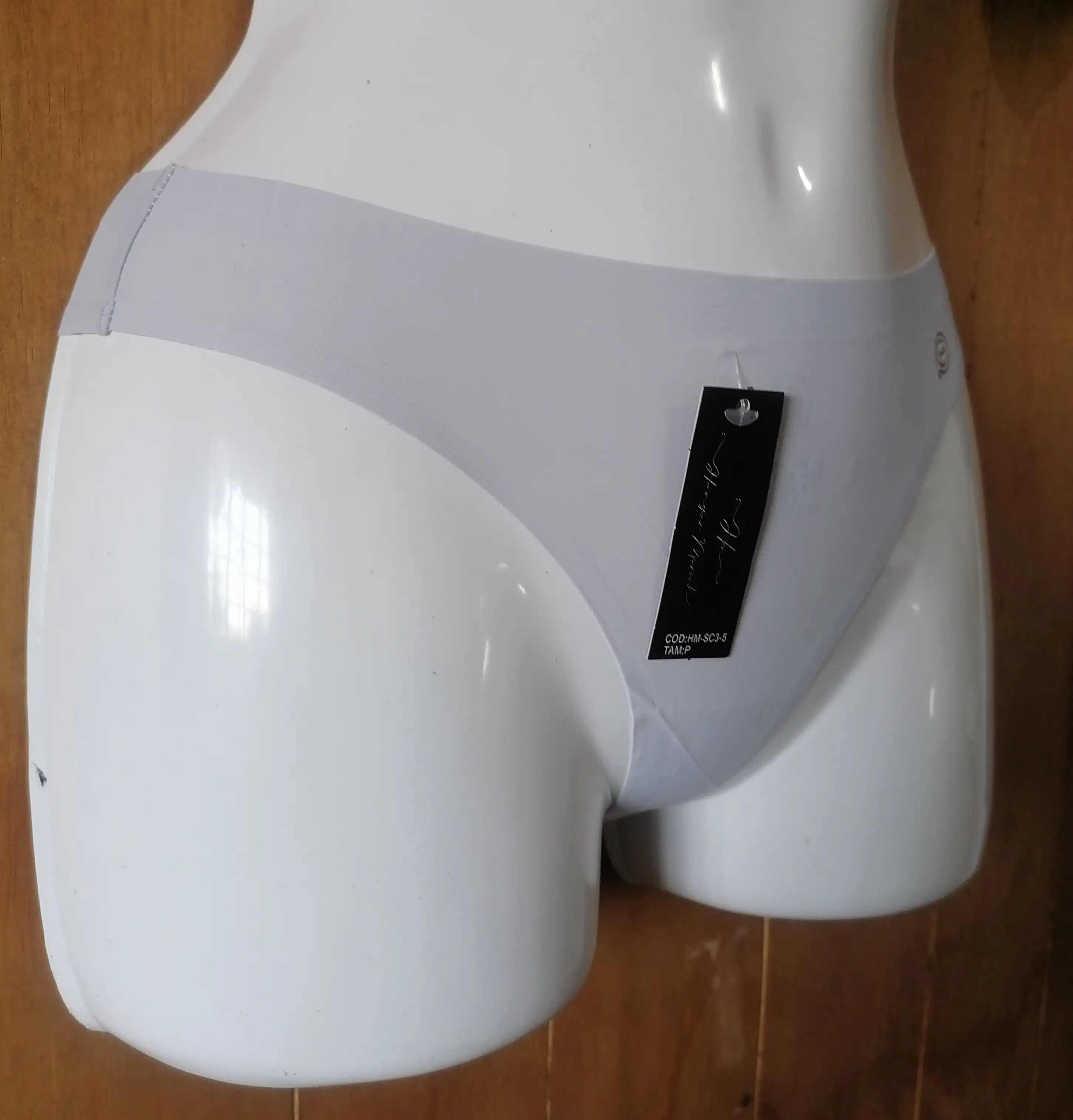 Tanga gris  3