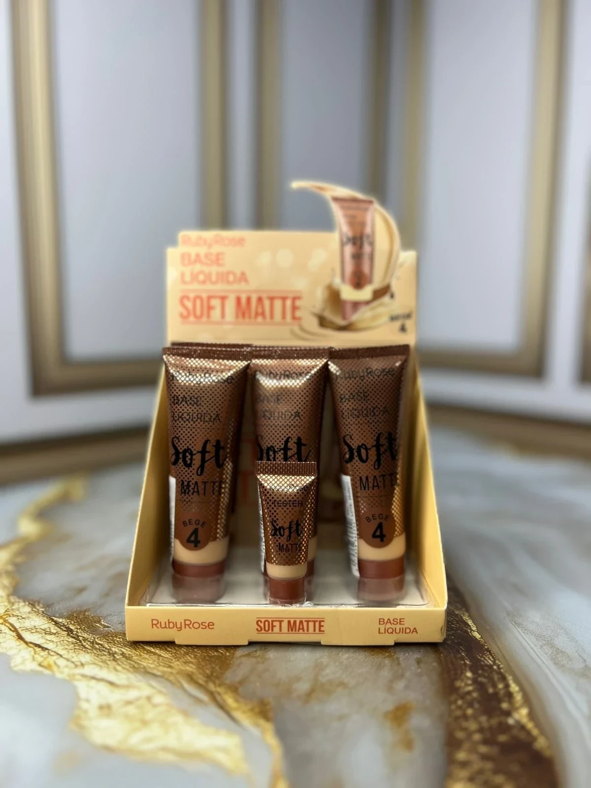 BASE LIQUIDA SOFT MATTE BEIGE 4