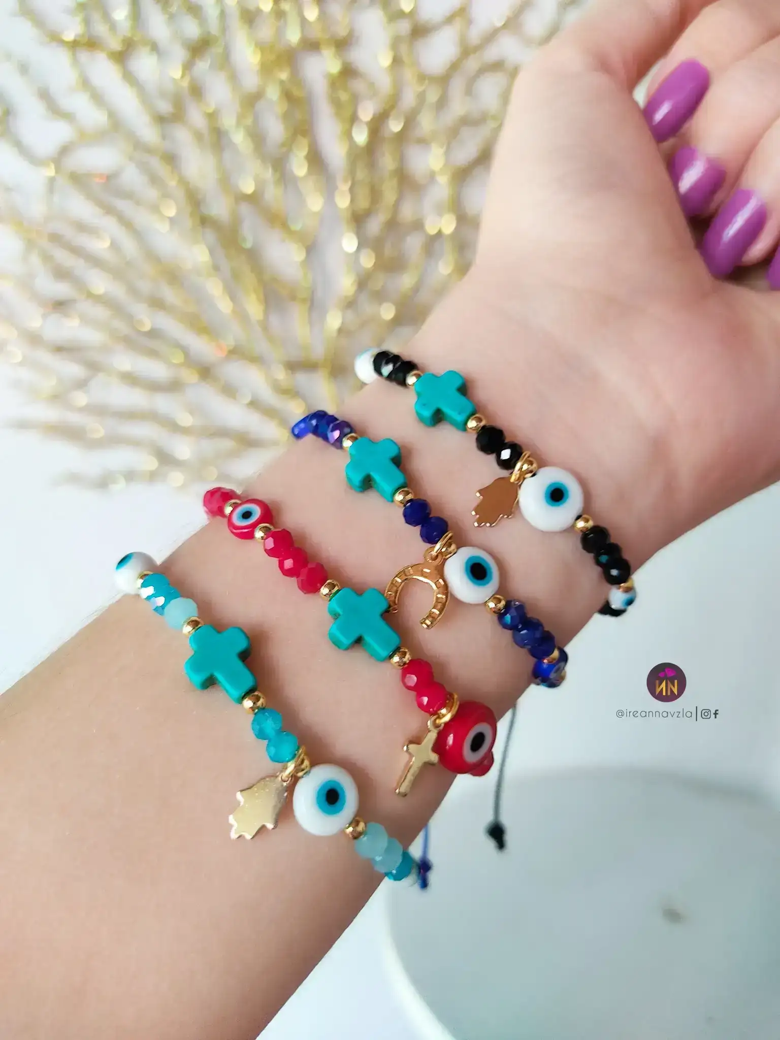 Pulsera ojitos y cristal  4
