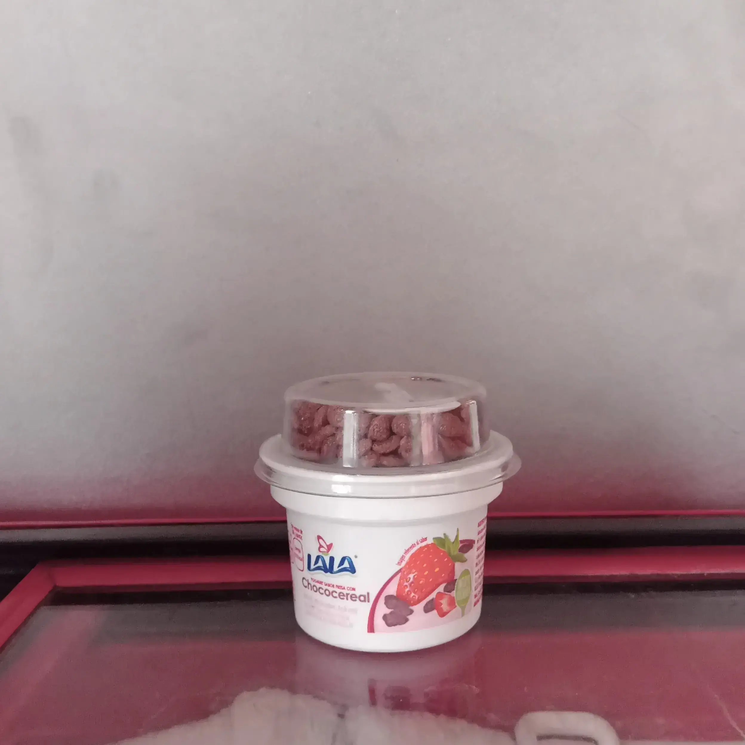 Yogurt lala fresa con chococereal 108 g