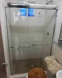 Puerta de baño modelo premium  4