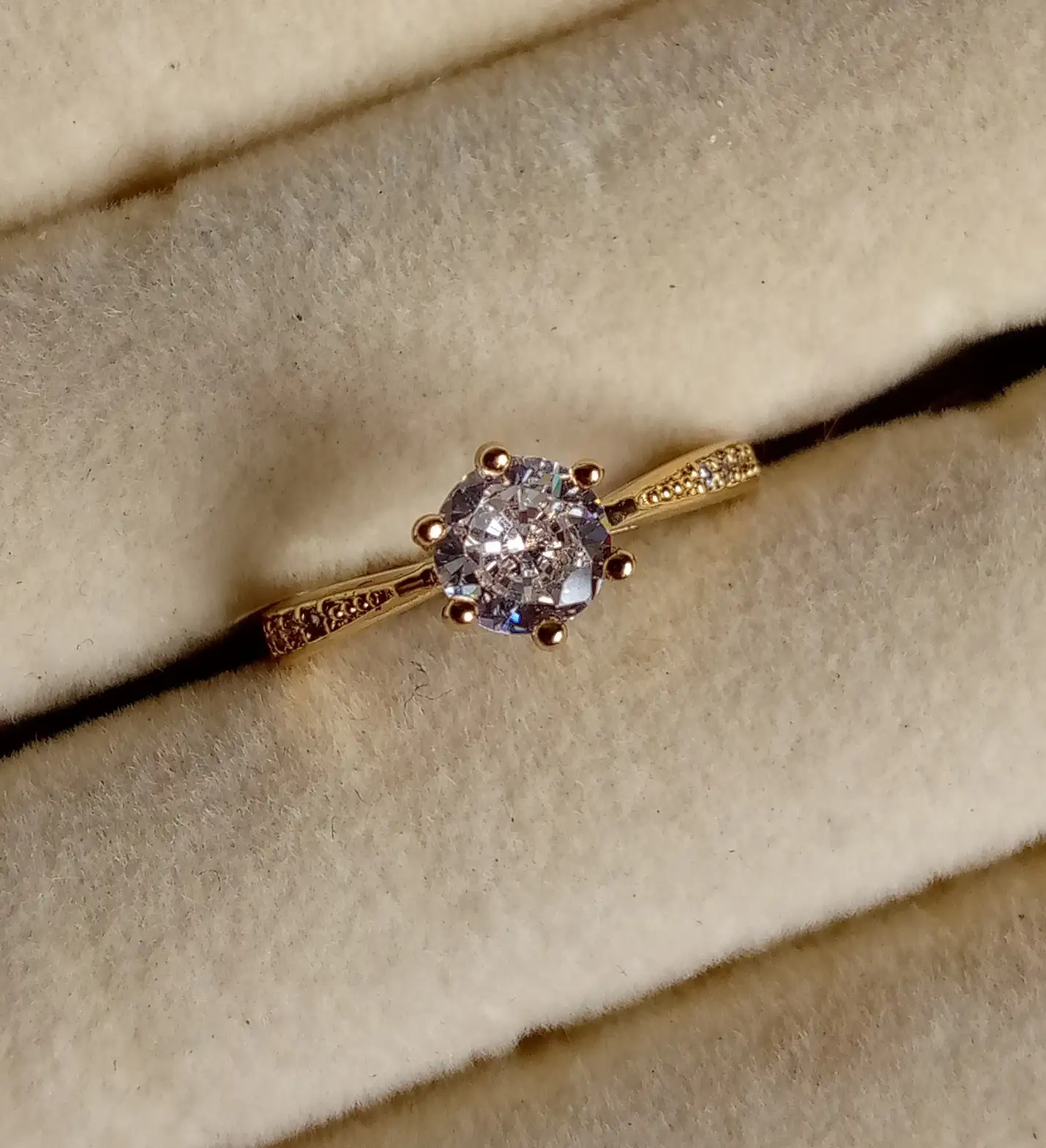 Anillo tipo compromiso  2