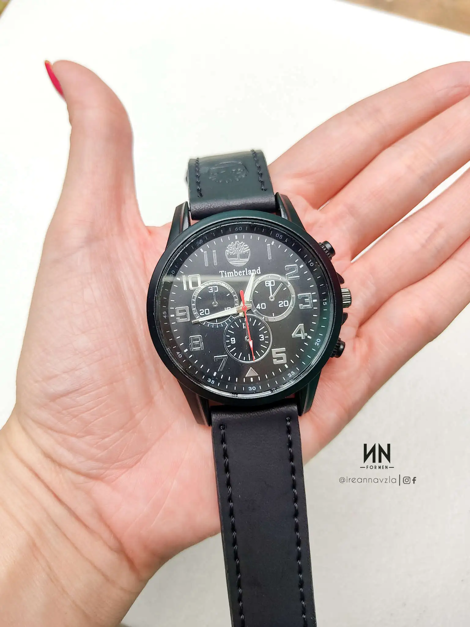 Reloj de goma negro 2
