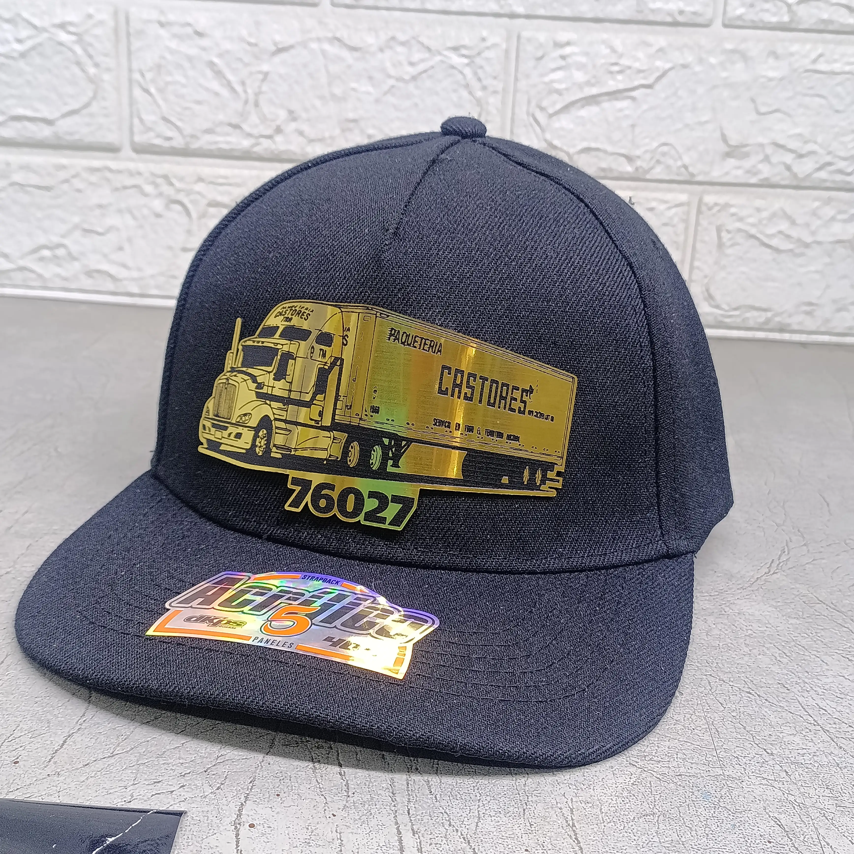Gorra con placa abs personalizasa  3