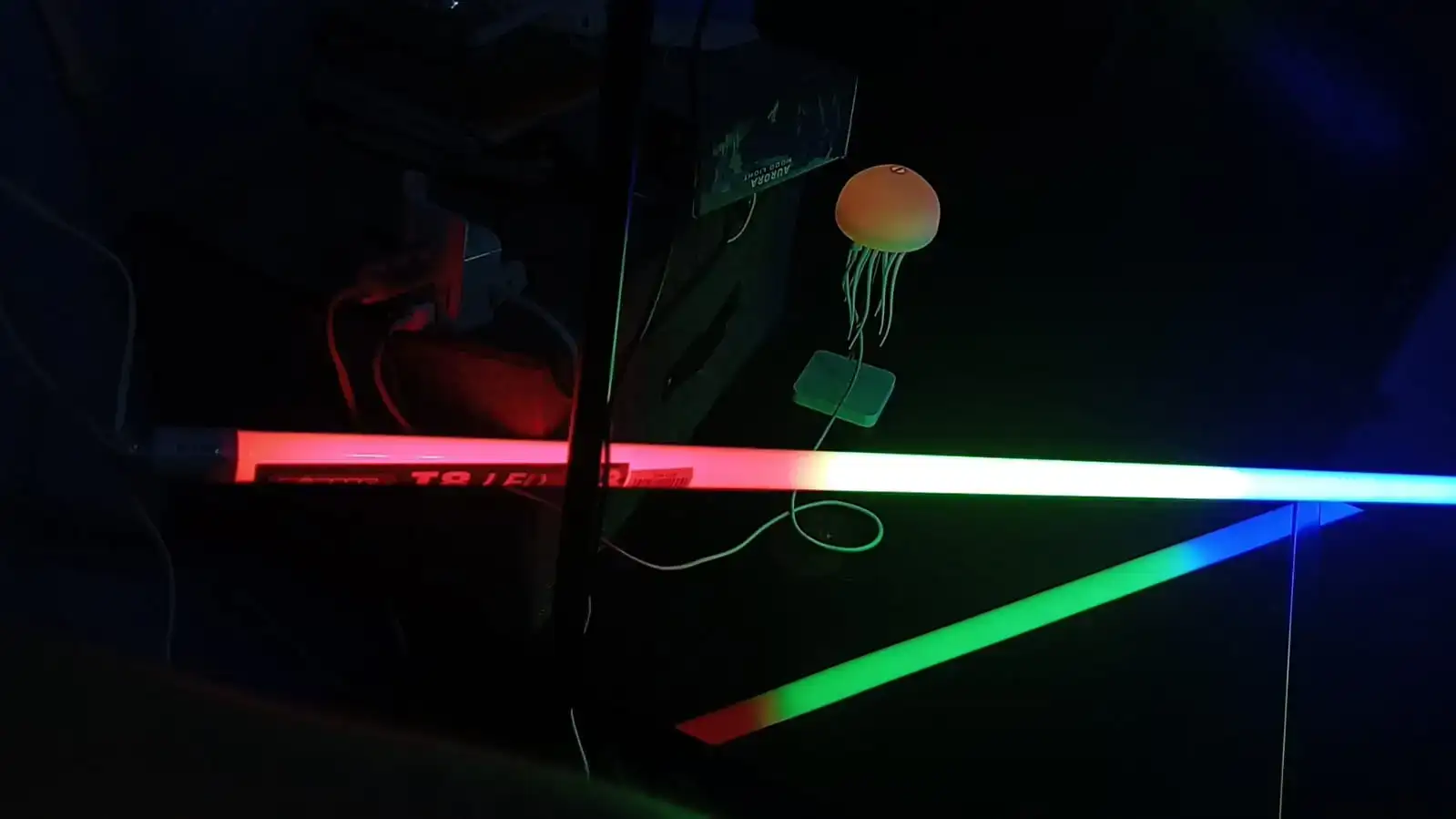 Barra con luz RGB 3