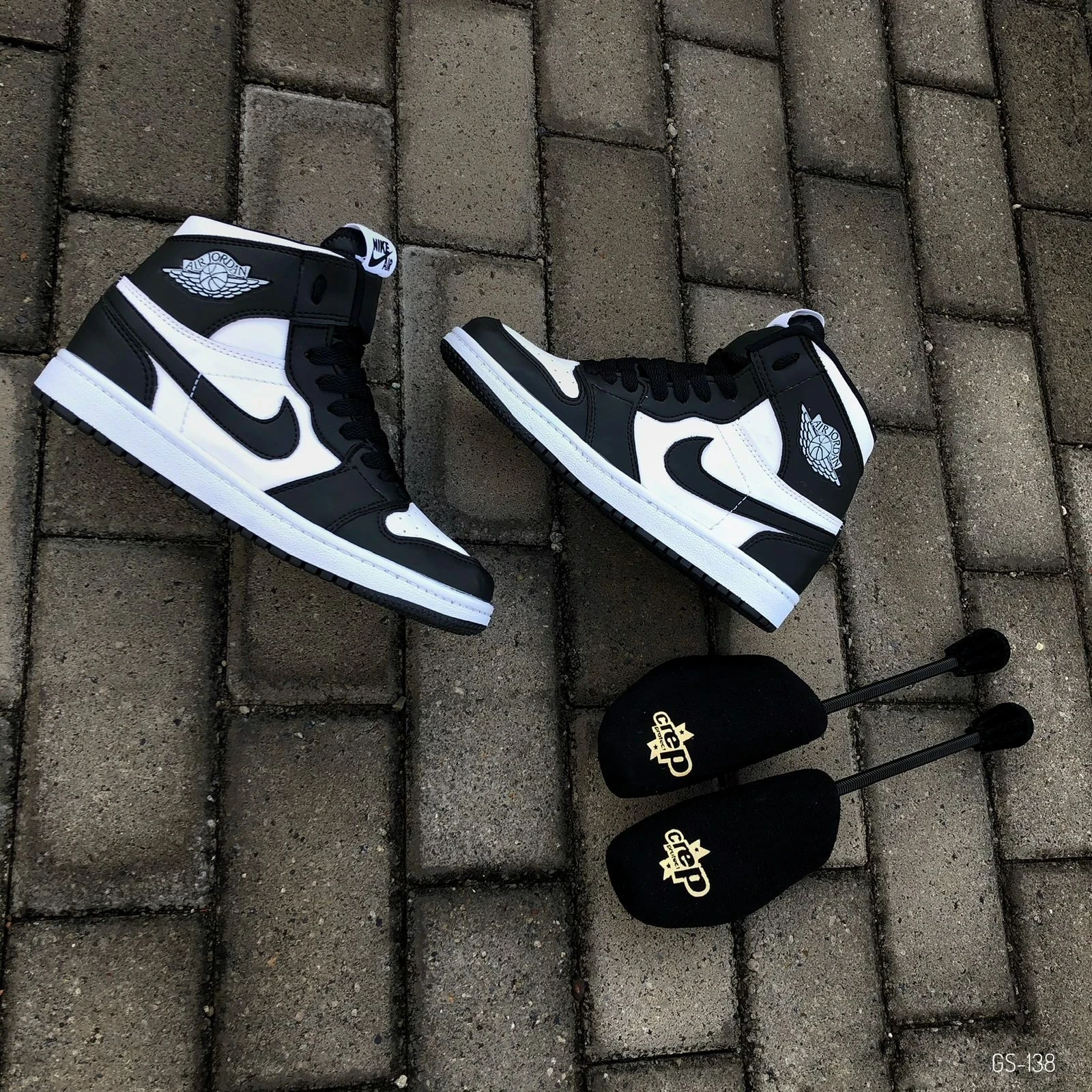 NIKE JORDAN 1 MID (REPLICA) 3
