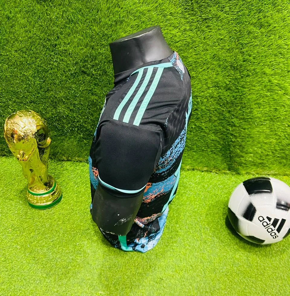 ARGENTINA  4