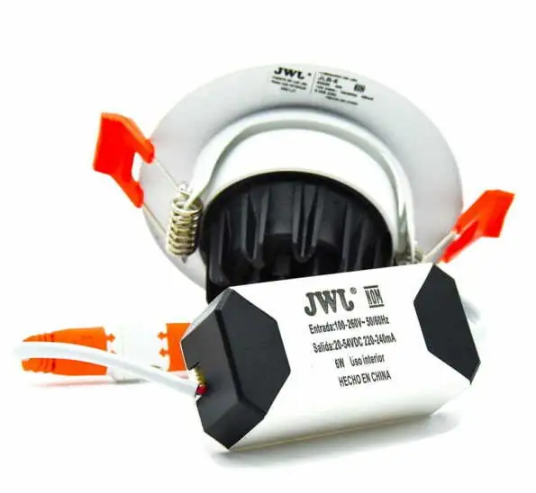 Plafon LED 6W Luz Blanca Facetado Dirigible  4