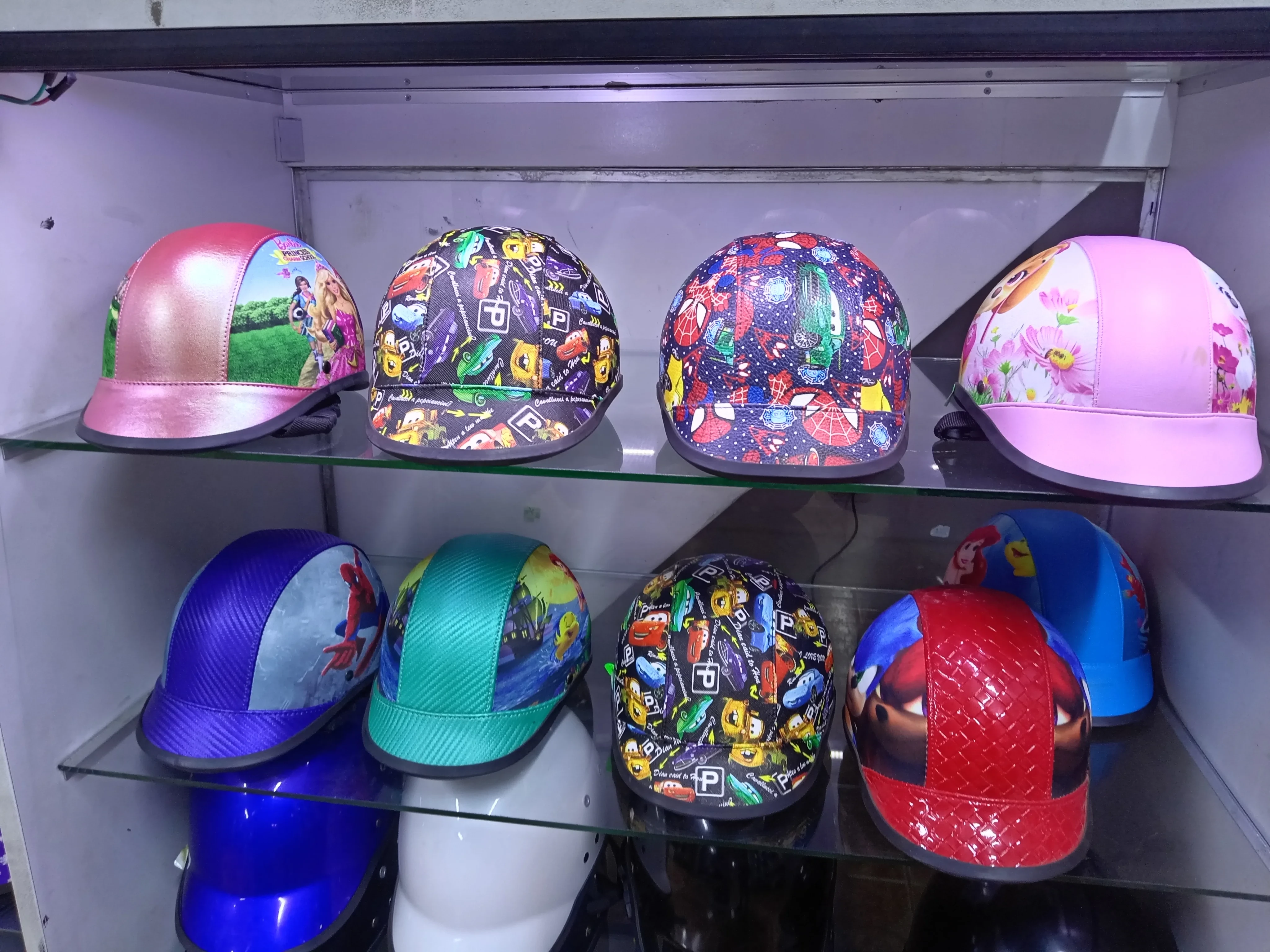 CASCO CHAVITO NIÑA Y NIÑO  2