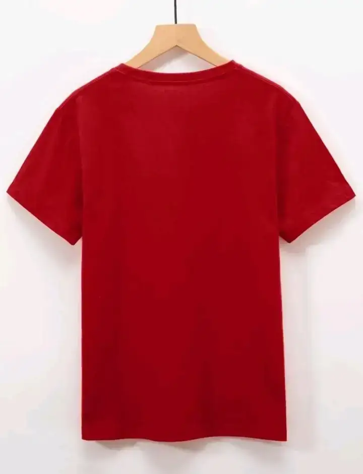 Camiseta con estampado de dibujos animados 2