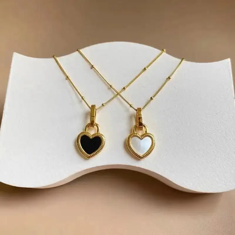 Collar corazon 3