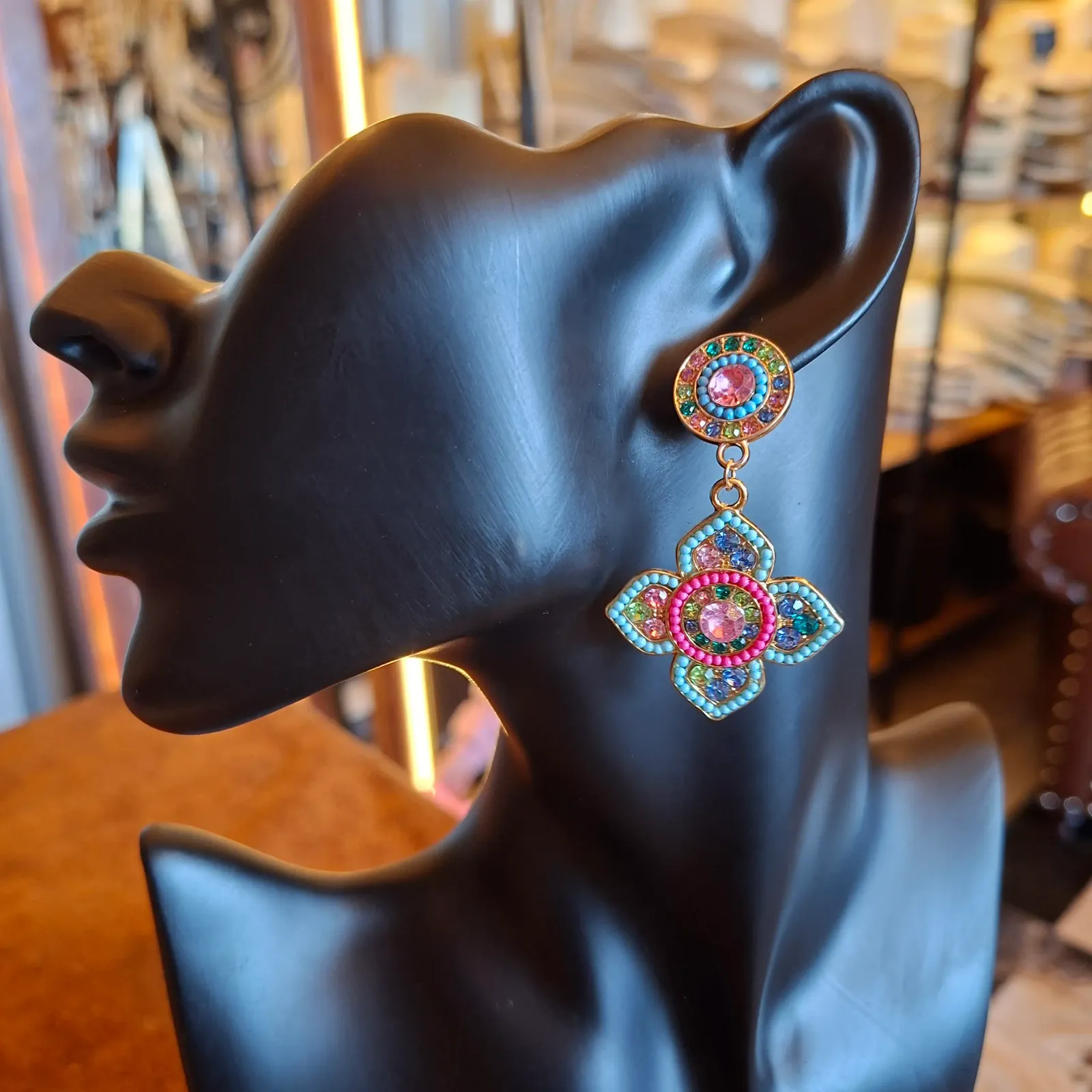 ARETES