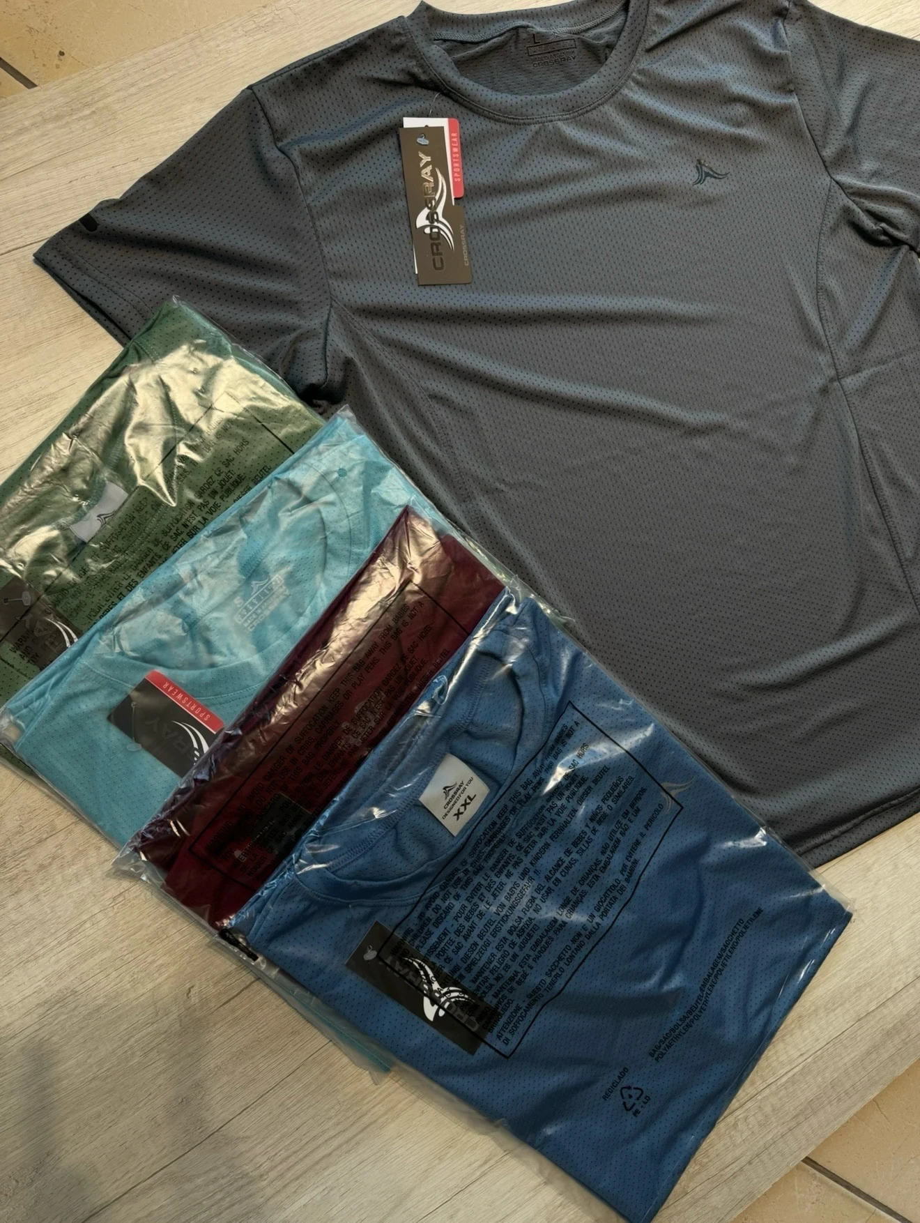 REMERAS DRI FIT HOLGADO