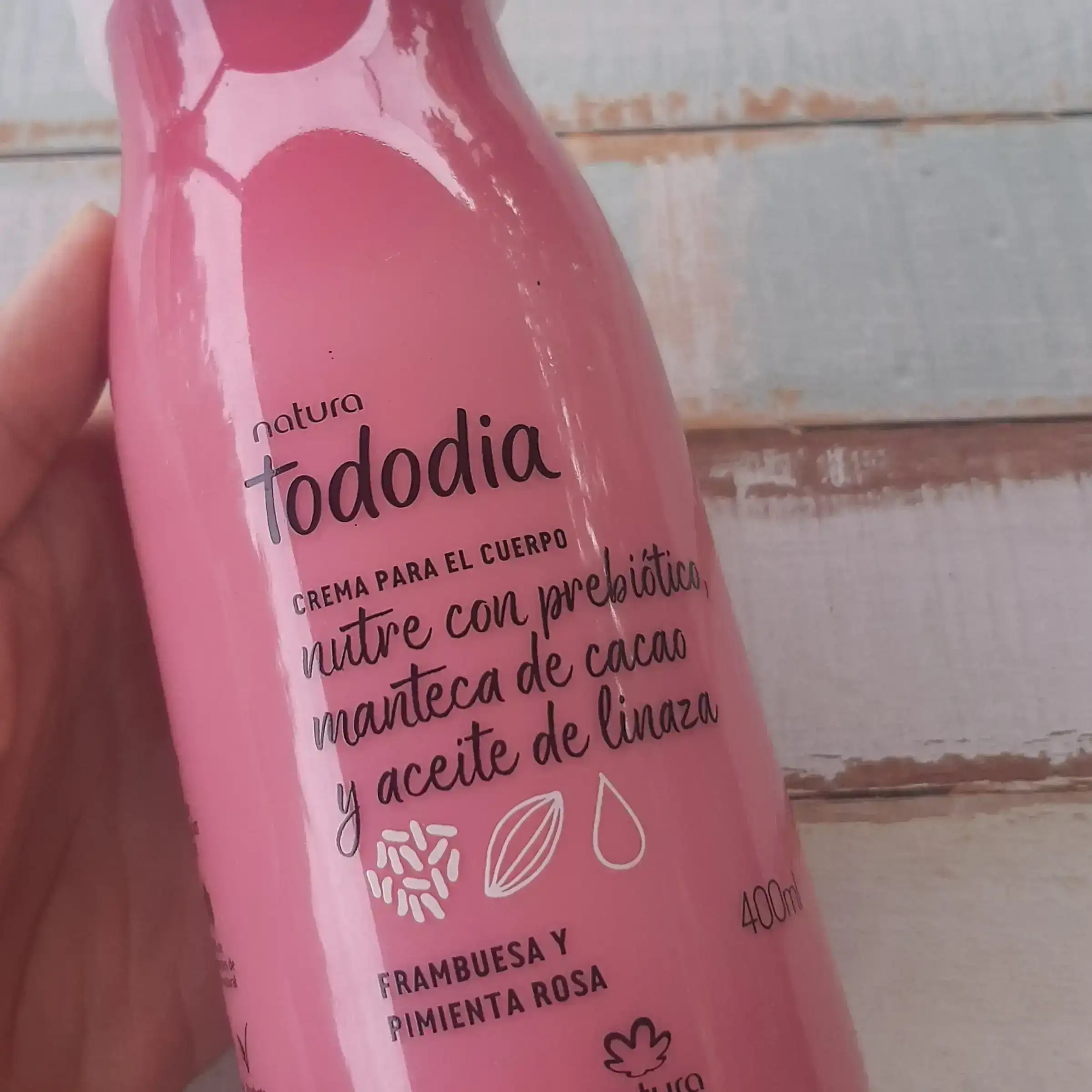 Crema cuero frambuesa y pimienta rosa x 400ml