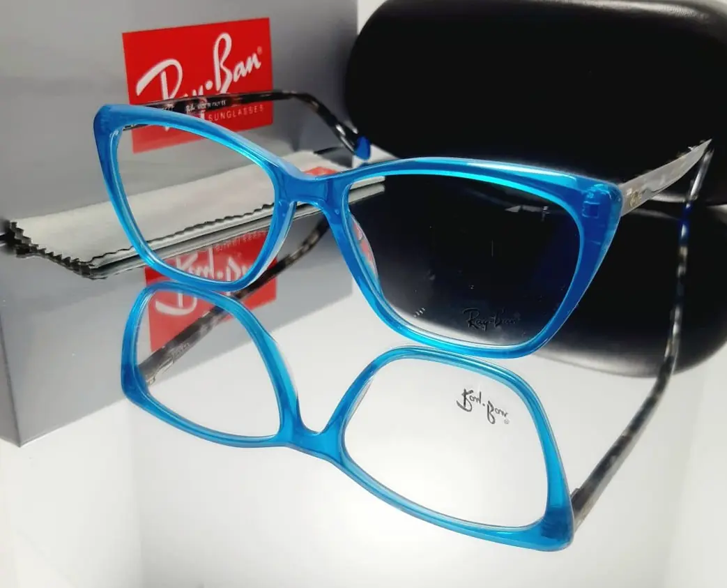 MONTURA RAYBAN  4