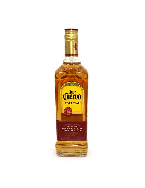 Tequila JOSÉ CUERVO Especial Reposado Botella 750ml