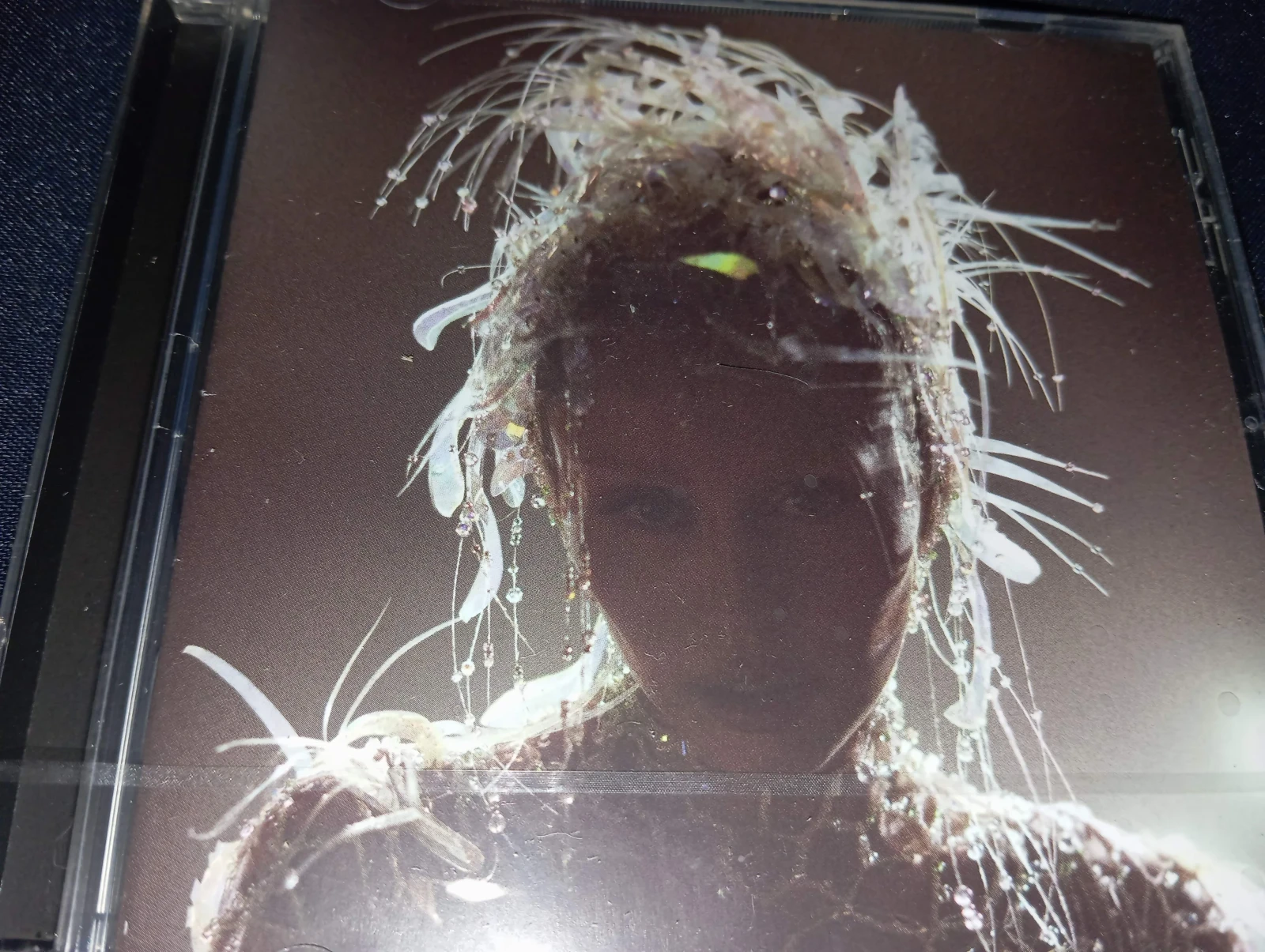 Miley Cyrus - Something Beautiful (EU.)