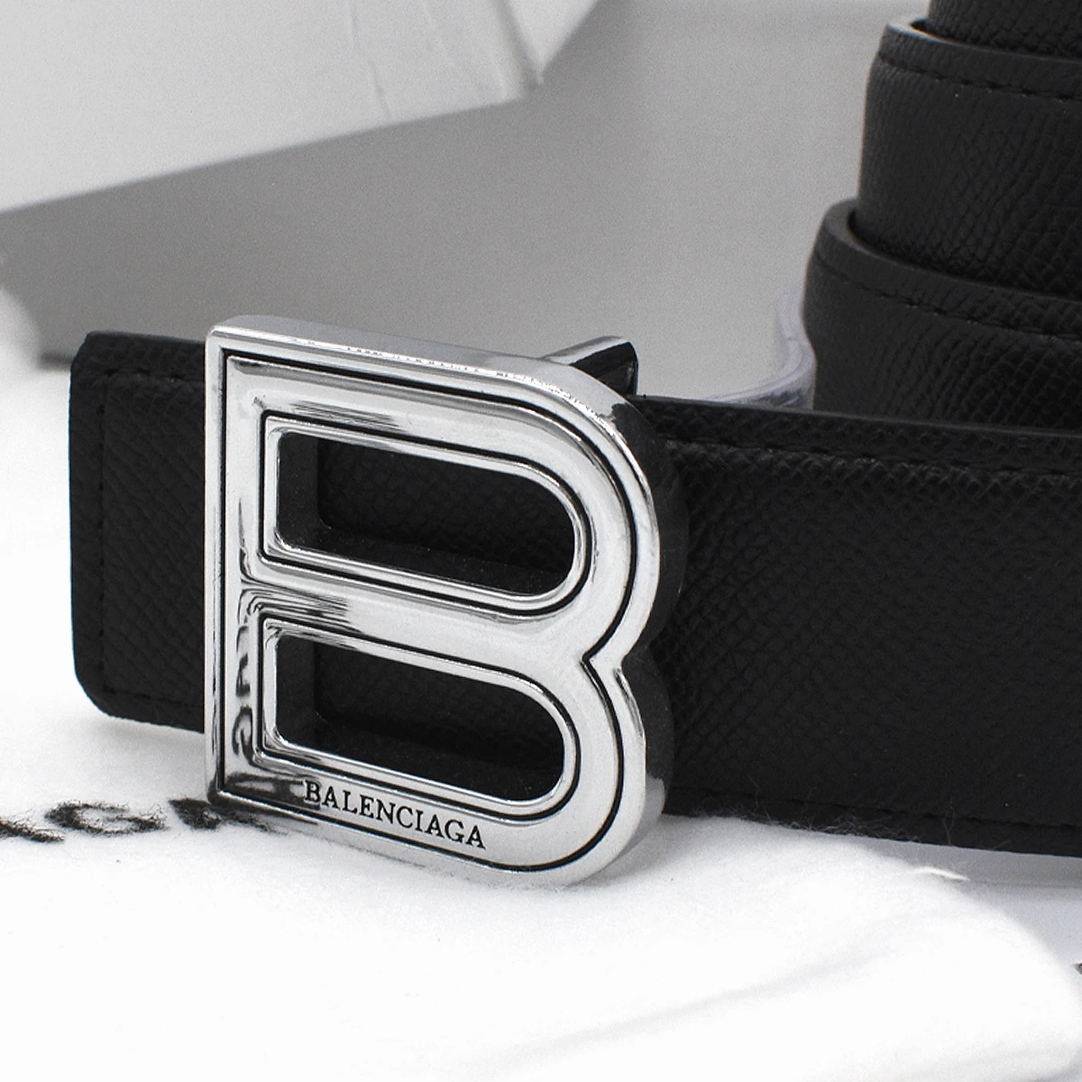 Cinturon Balenciaga 5