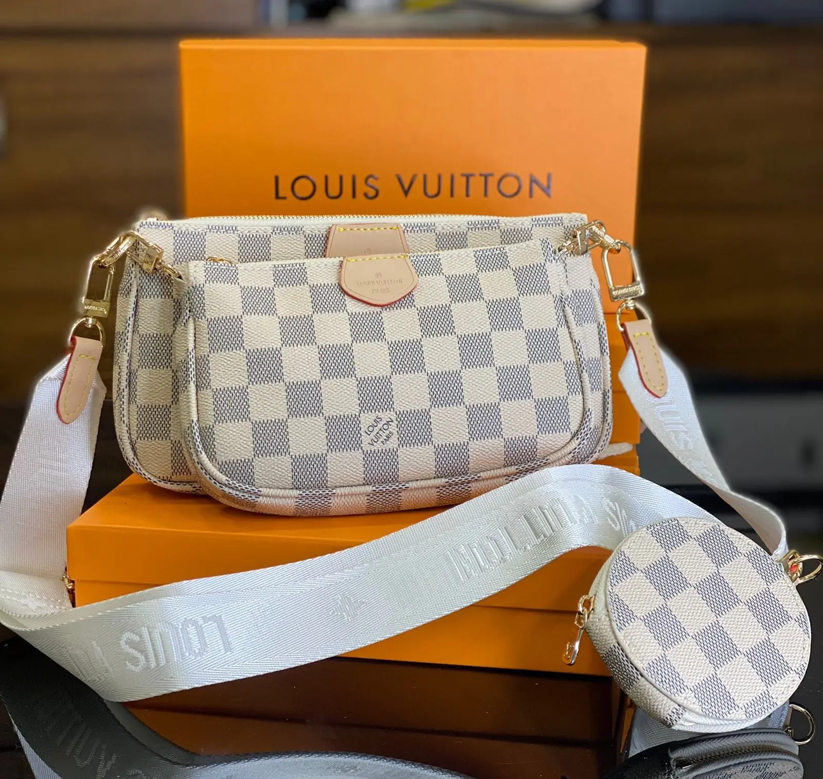 BOLSO LOUIS VIUTTON MULTIPOCHET AAA 4