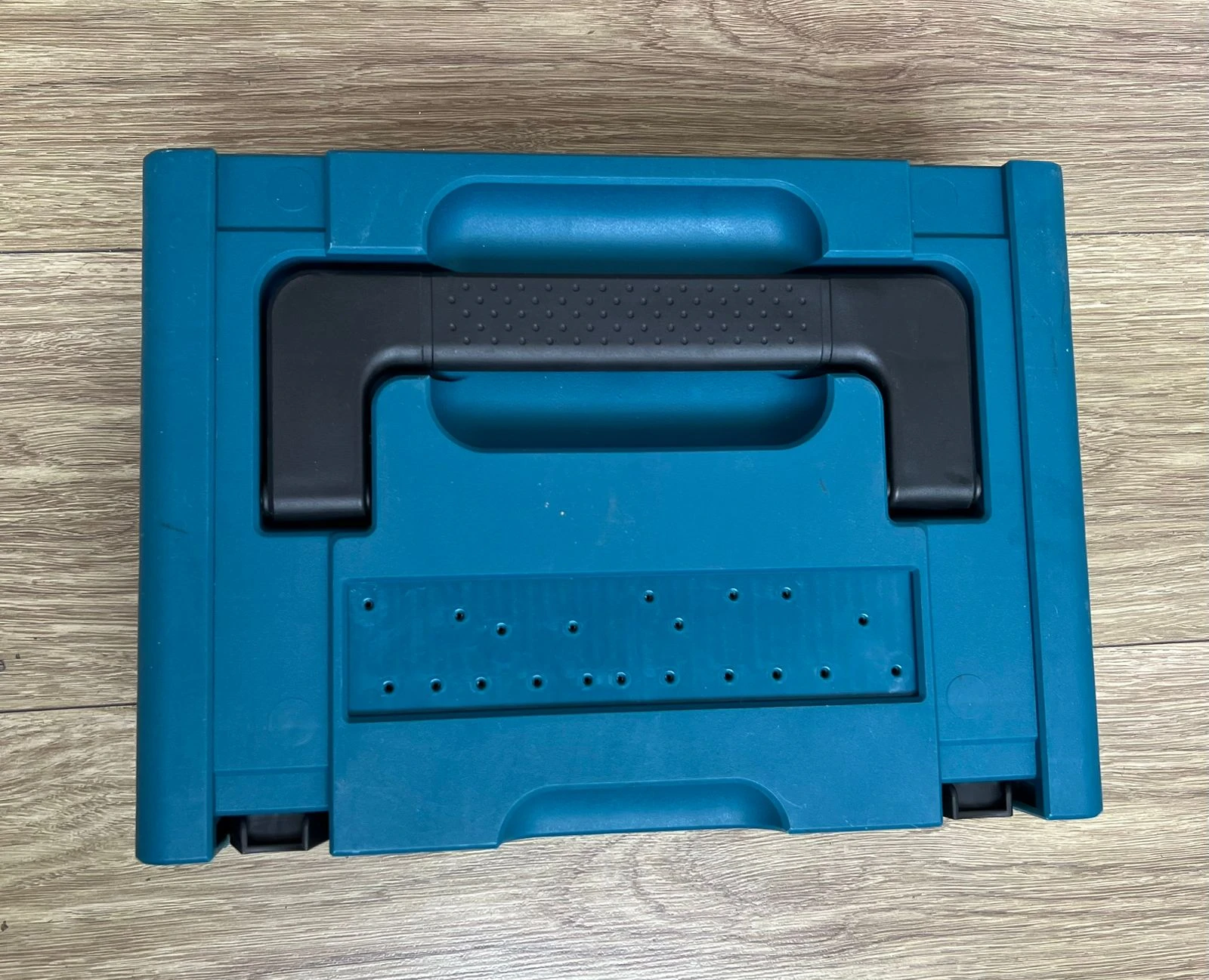 Llave impacto 190v con mandril makita 6