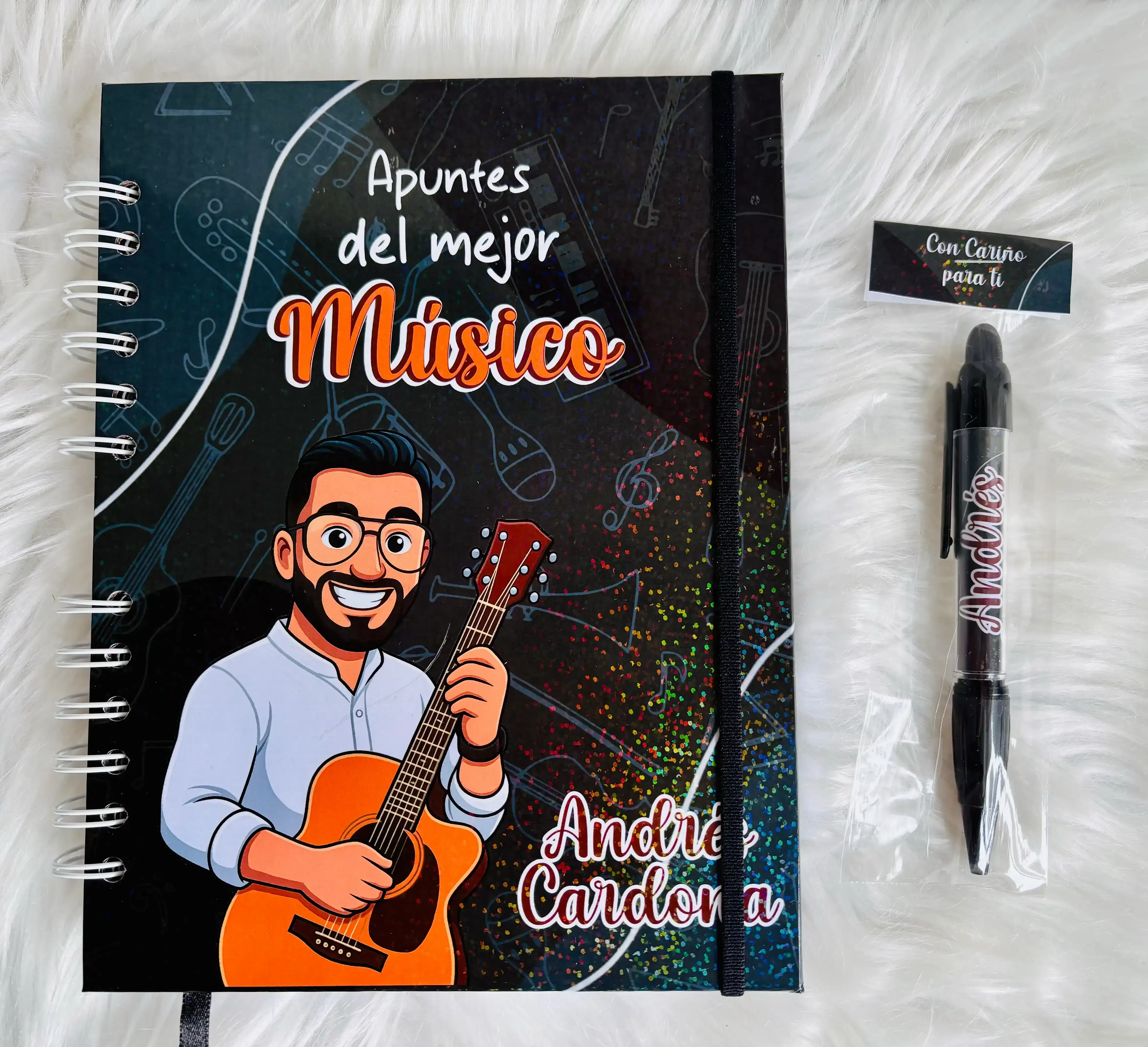 Agenda mediana y lapicero