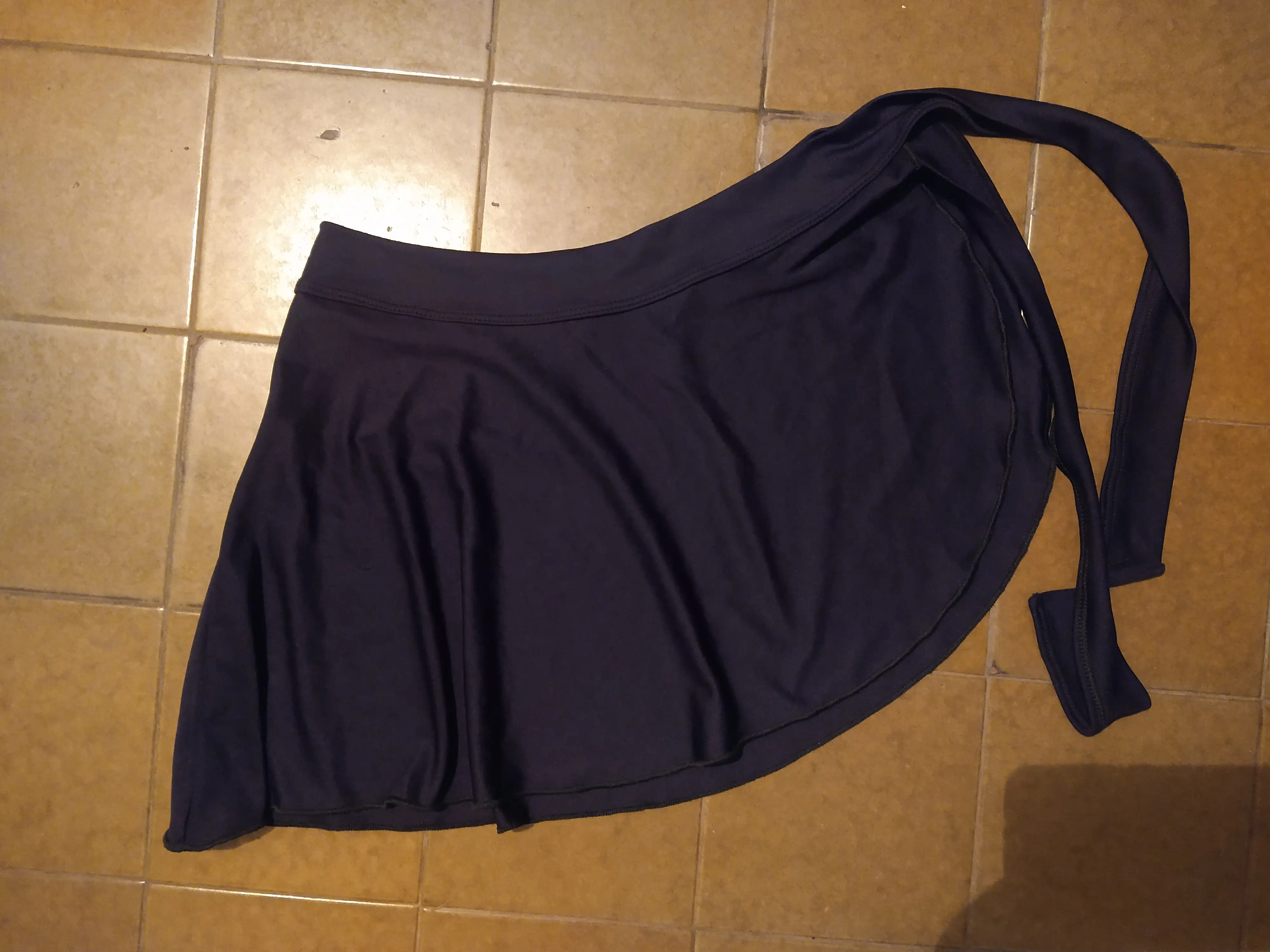 Pollera de lycra negra 