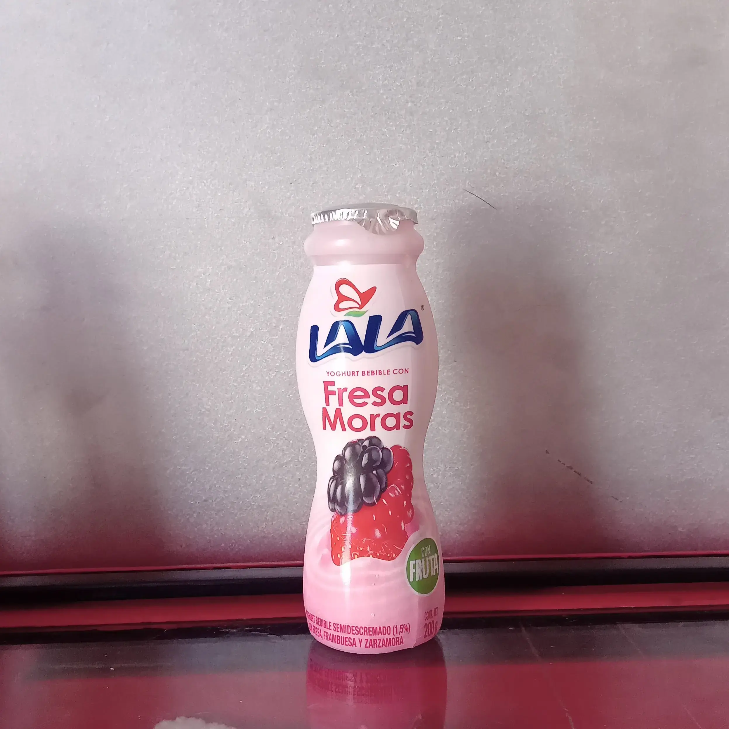 Yogurt lala de fresa moras 200 g