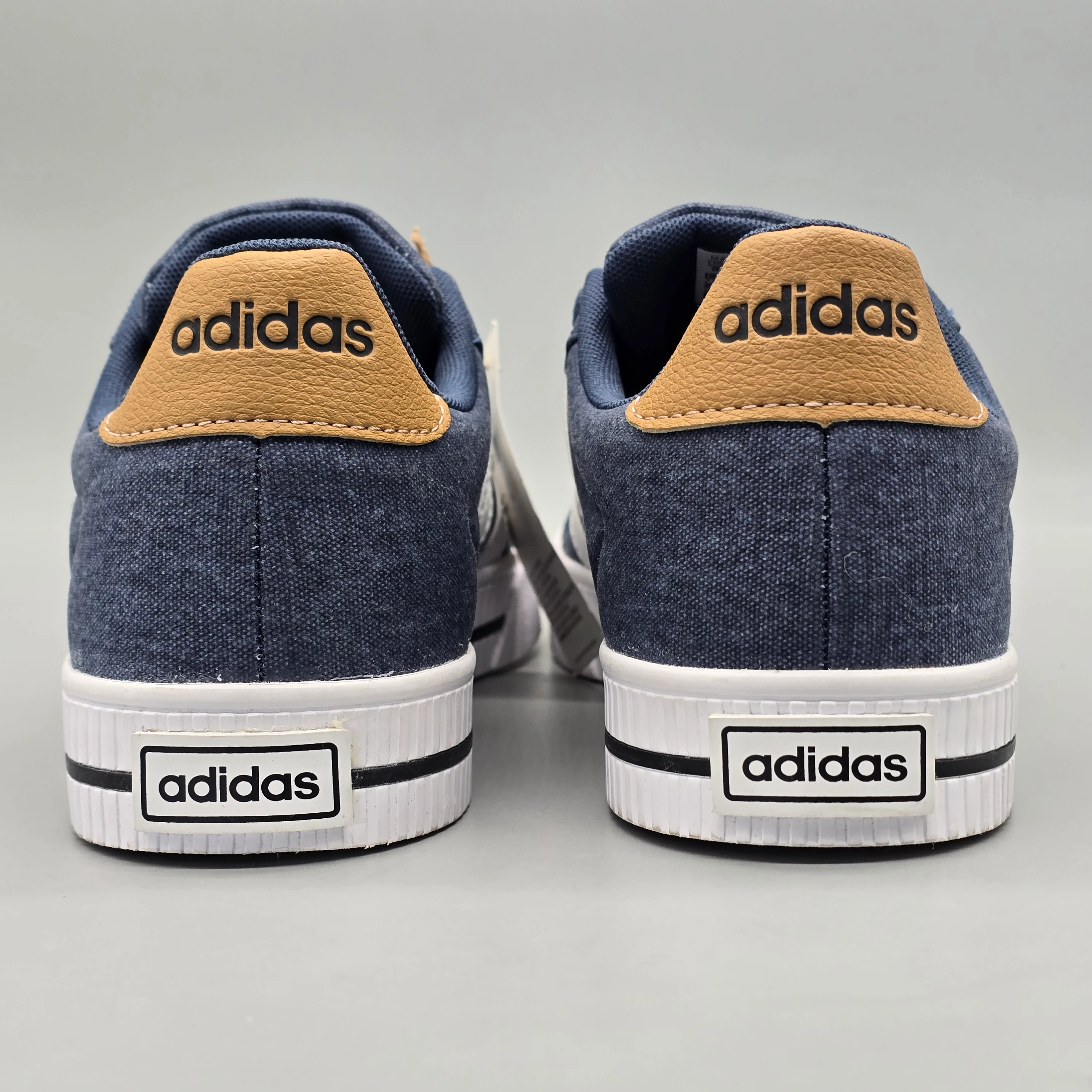 TENIS ADIDAS DAILY 3.0  6