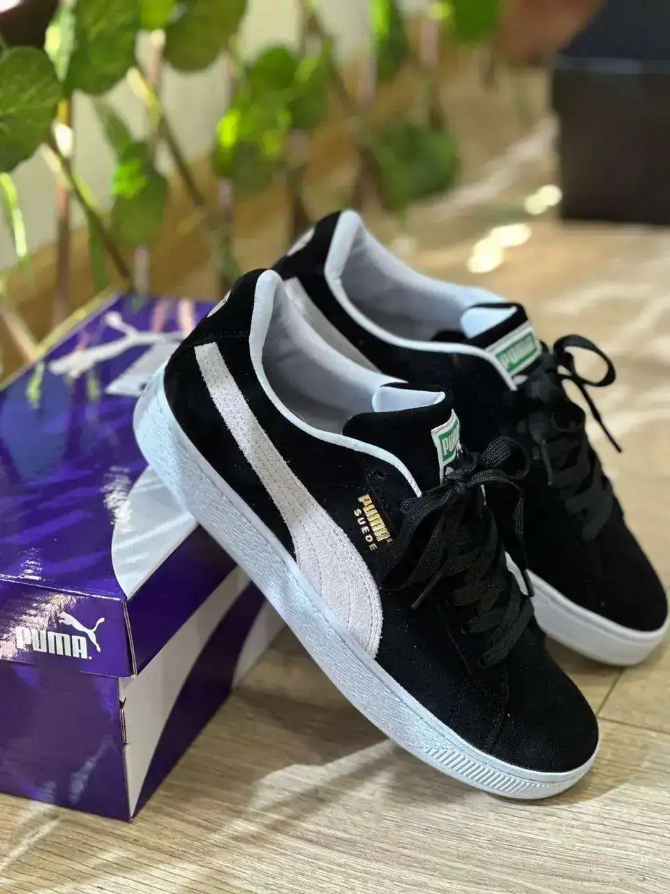 PUMA SUEDE CLASSIC + AGUJETAS 