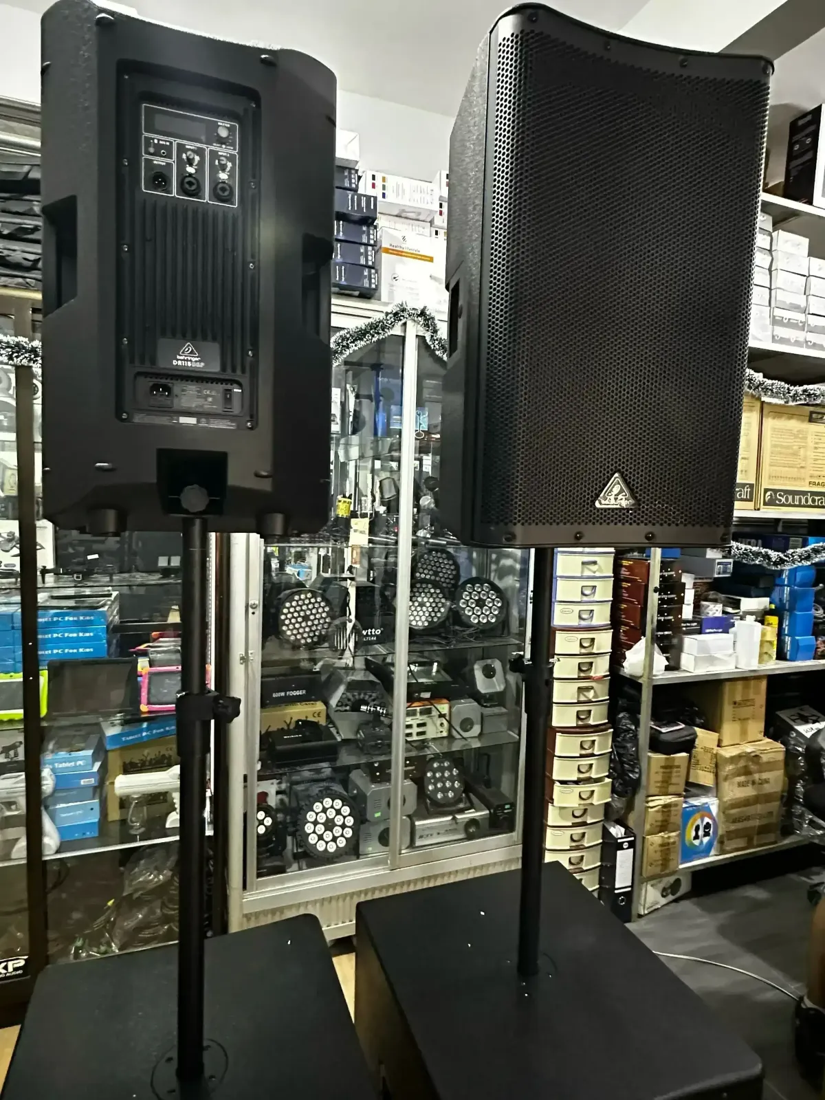 COLUMNAS BEHRINGER DR115DSP -DR18SUB 4