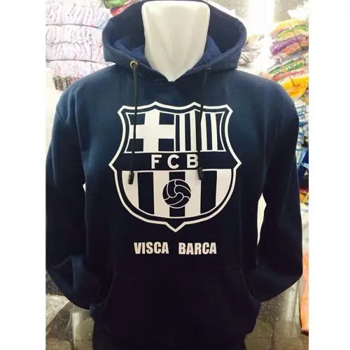 POLERA CON CAPUCHA DE BARCELONA