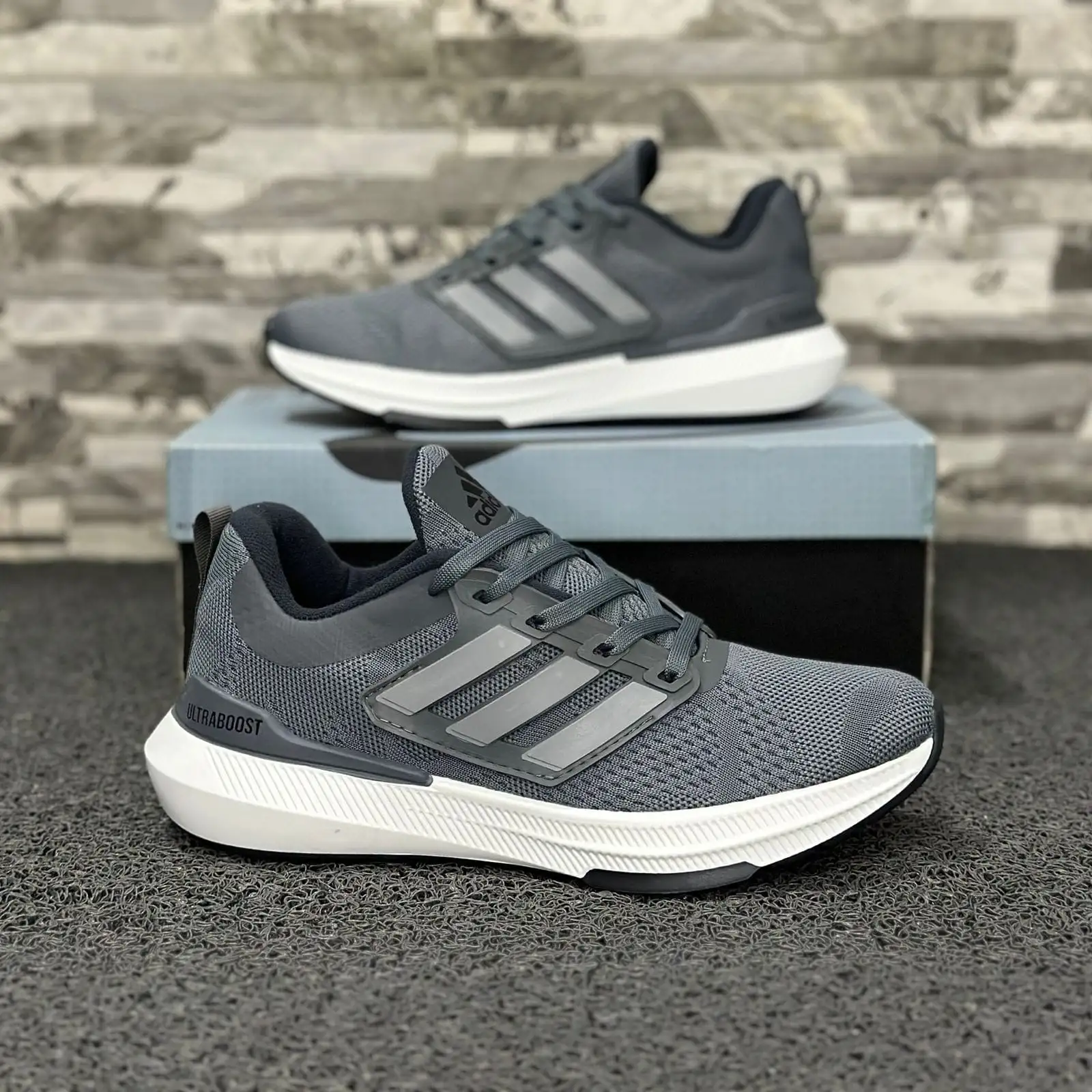 Tenis Adidas Ultraboots Gris Unisex