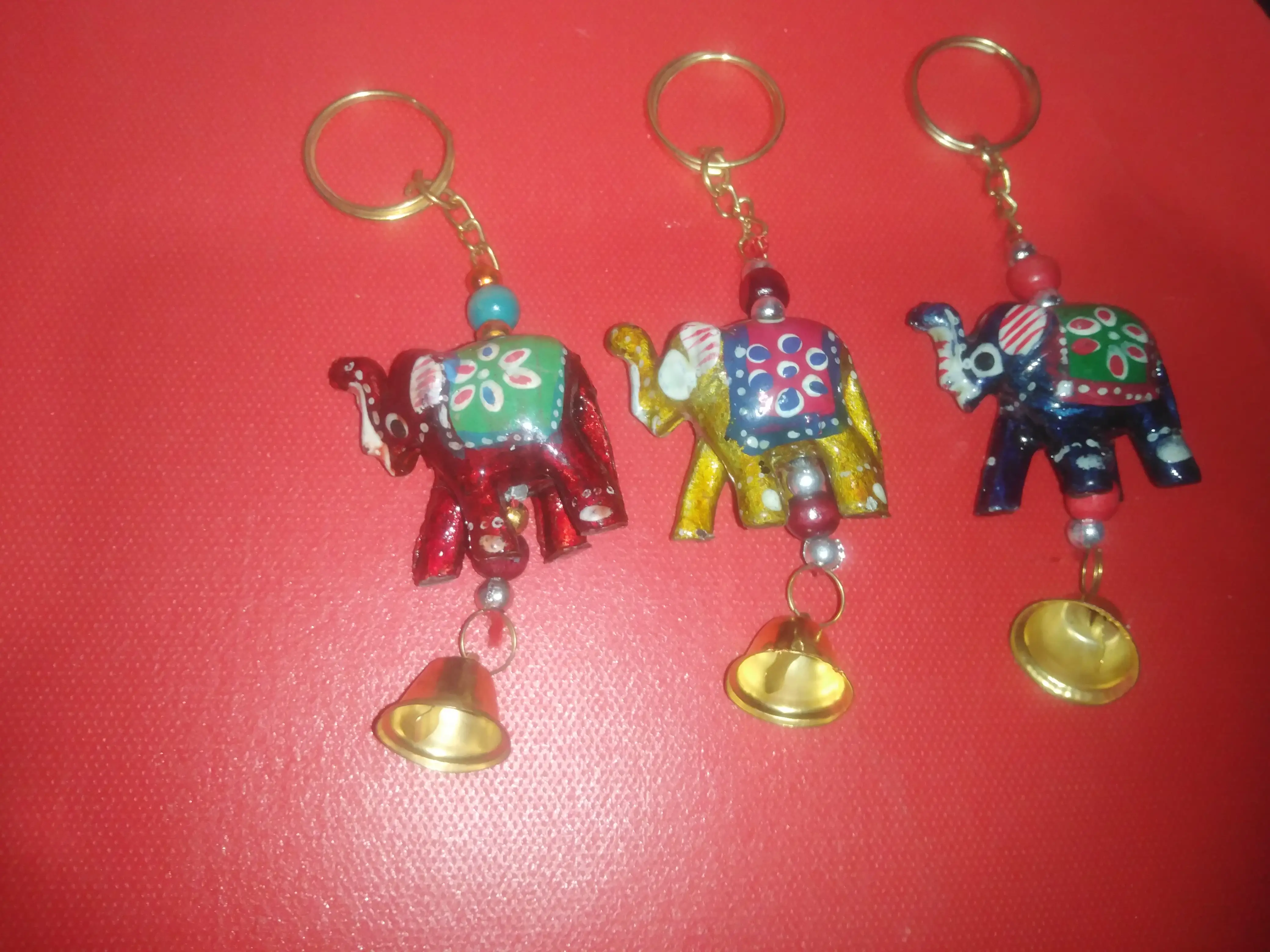 Llavero elefante campana