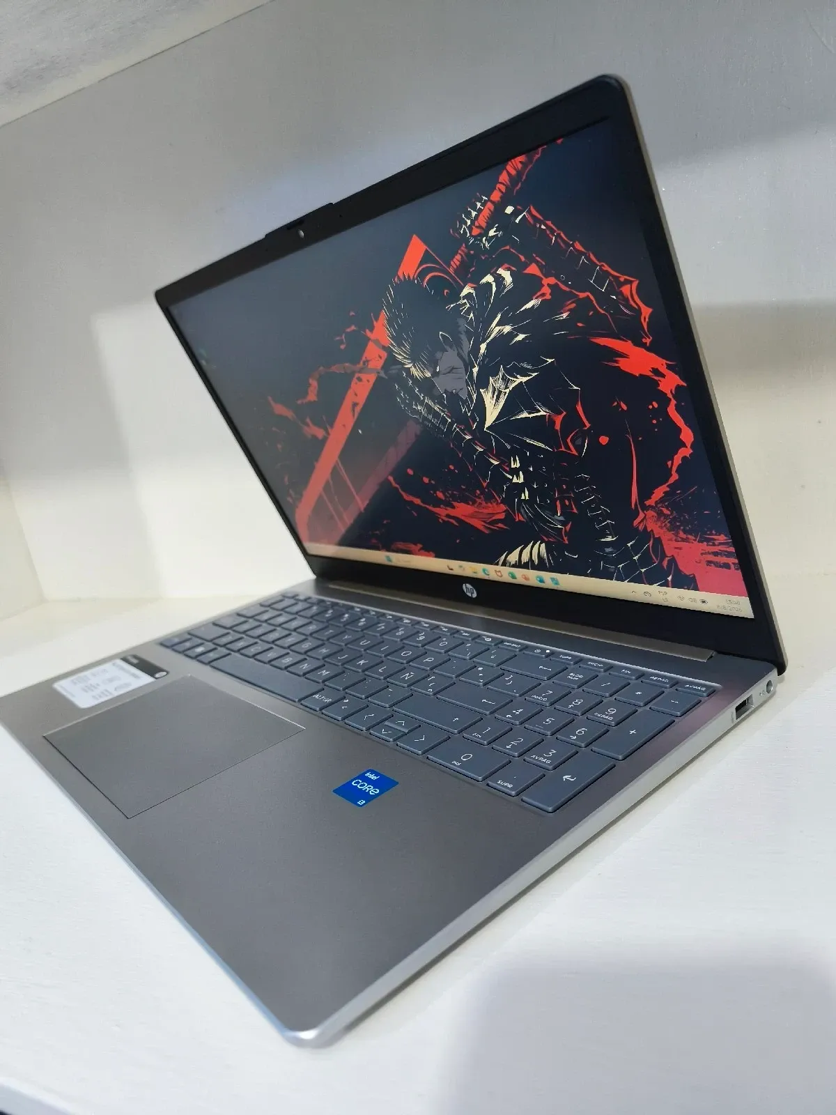 HP Core i3 Gen 13  8/256 Nuevita .. 7