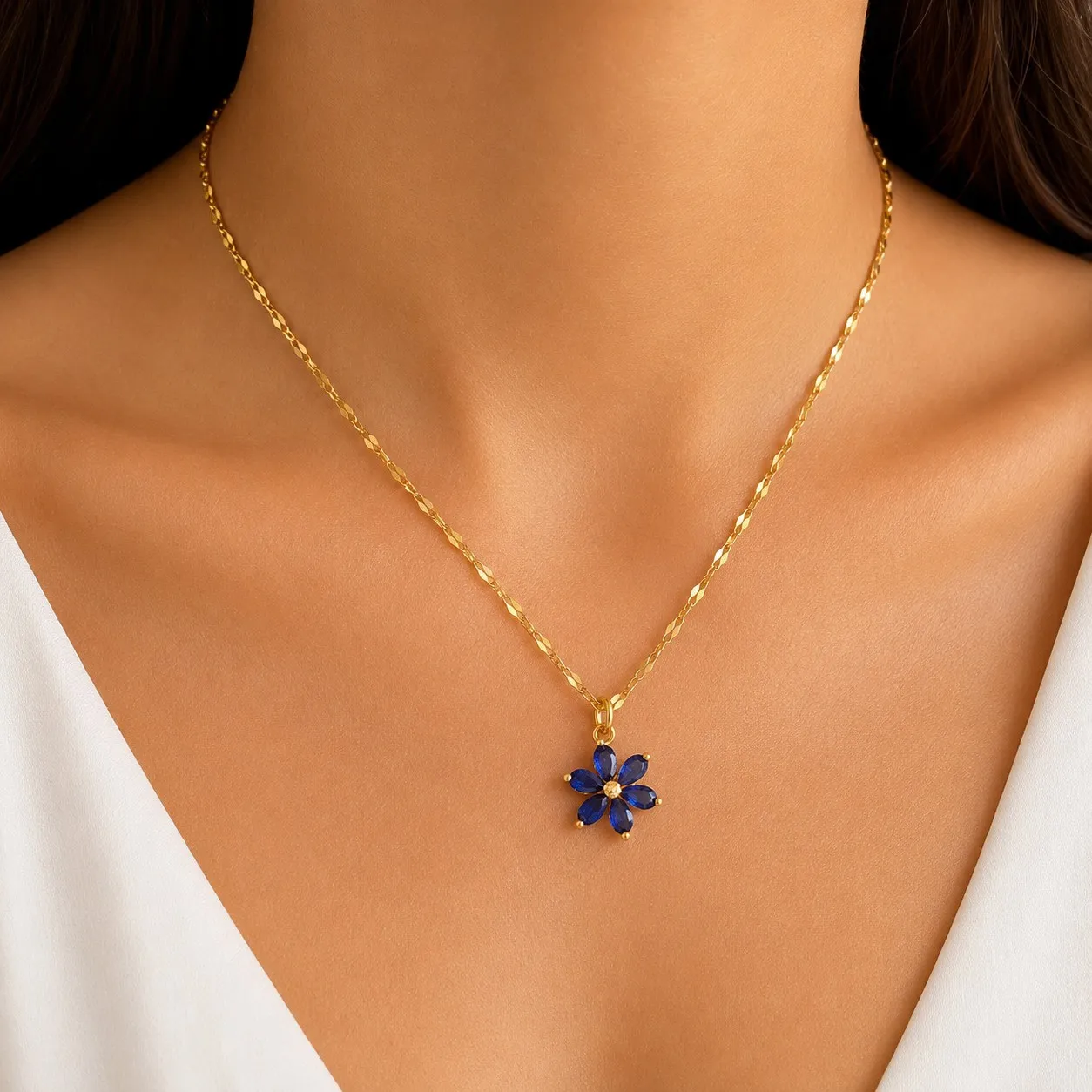 Cadena Y Dije En Acero Con Piedra Circon De Flor Azul Pequeña  3