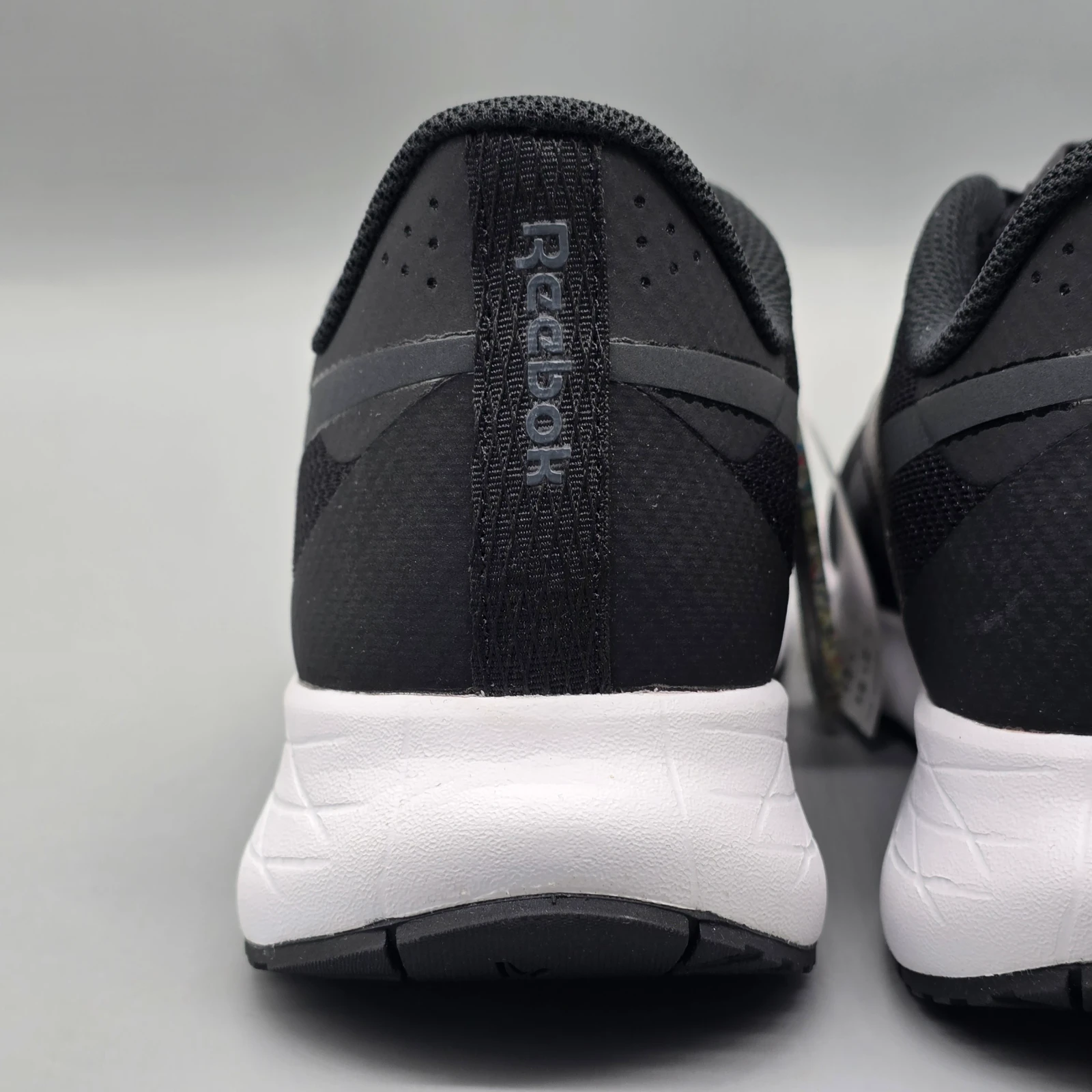 REEBOK ENERGEN RUN 3 8