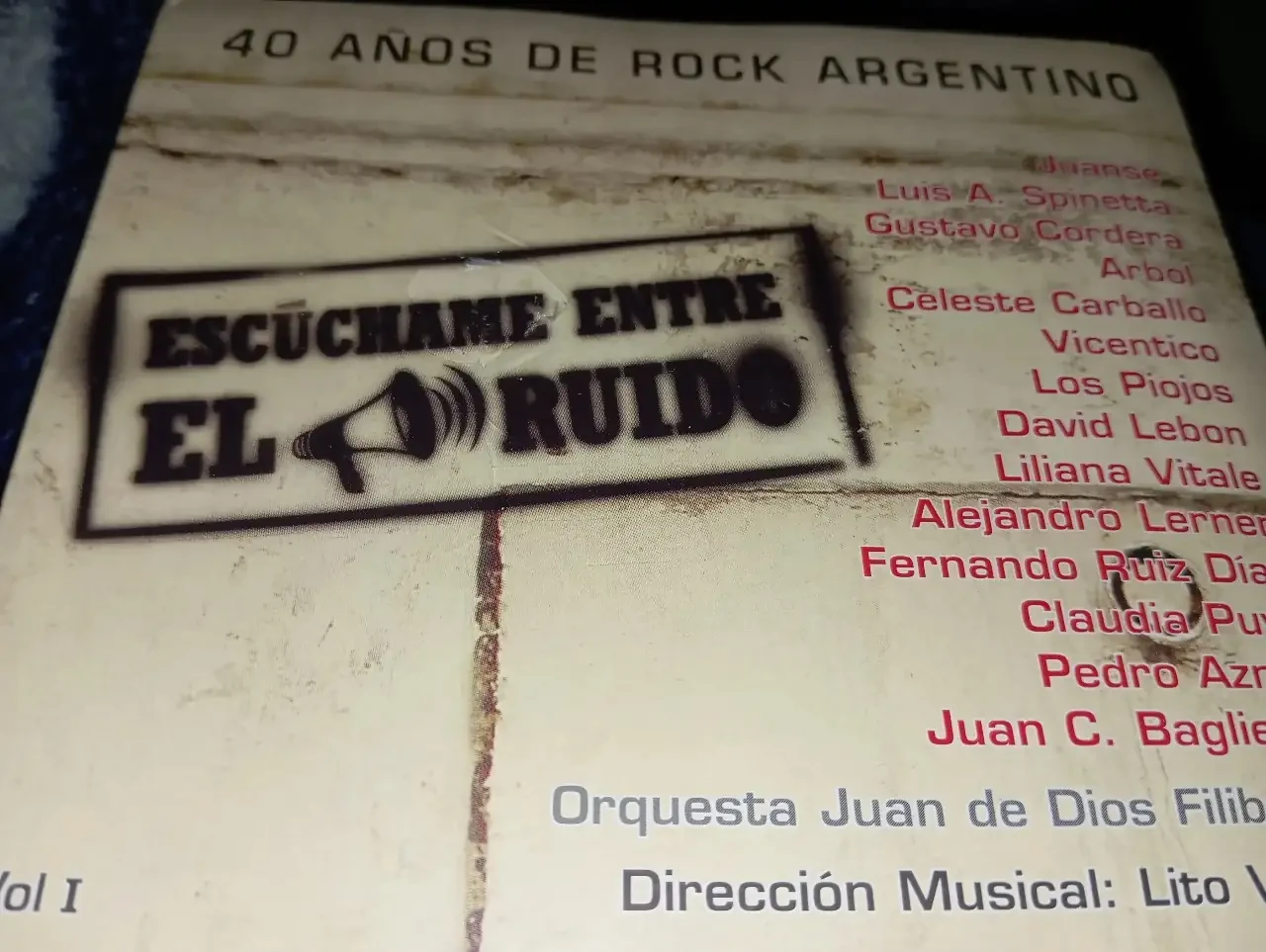 Varios - Escuchame Entre El Ruido Vol. 1 (ARGENTINA)