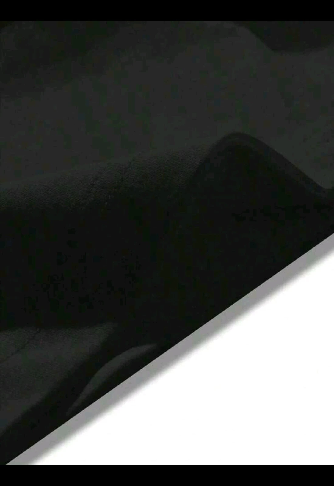 Franela de Hombre Minimalista "ITALIA" en Tela Tricotada - Camiseta Negra de Manga Corta y Cuello Redondo 4