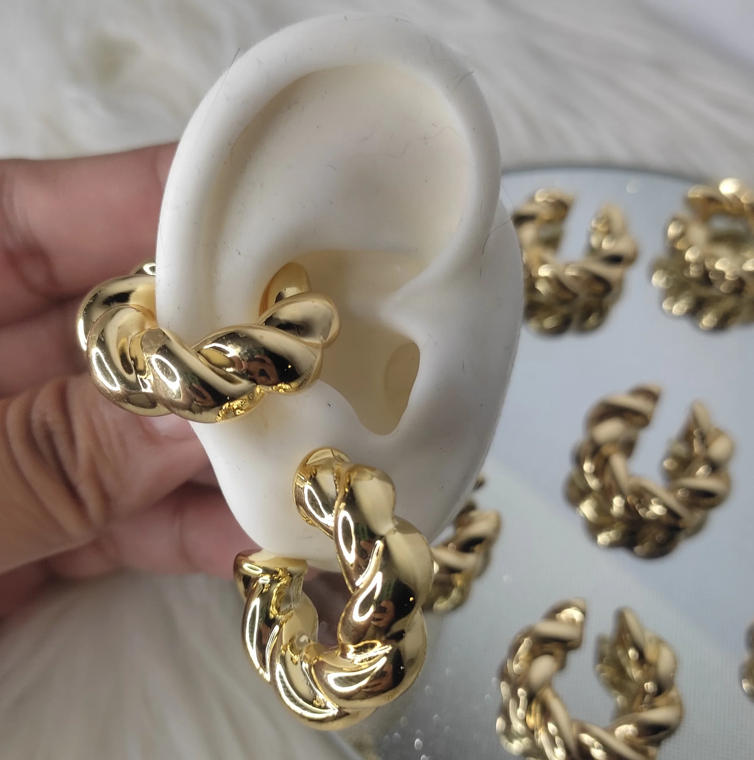 EARCUFF CHUNKY LAZO 4