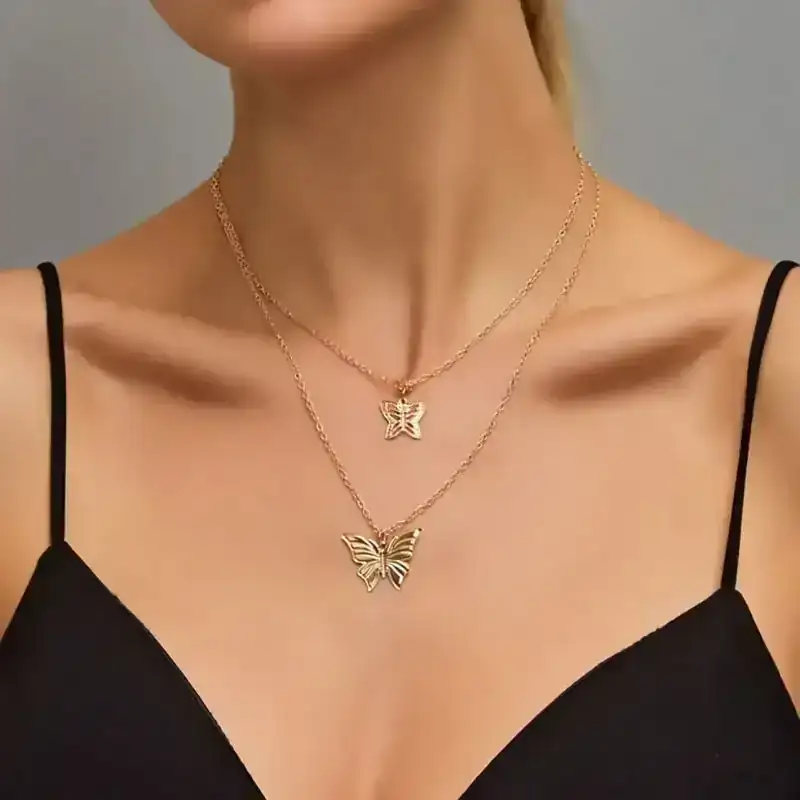 Collar Mariposa Dorado REF: C01